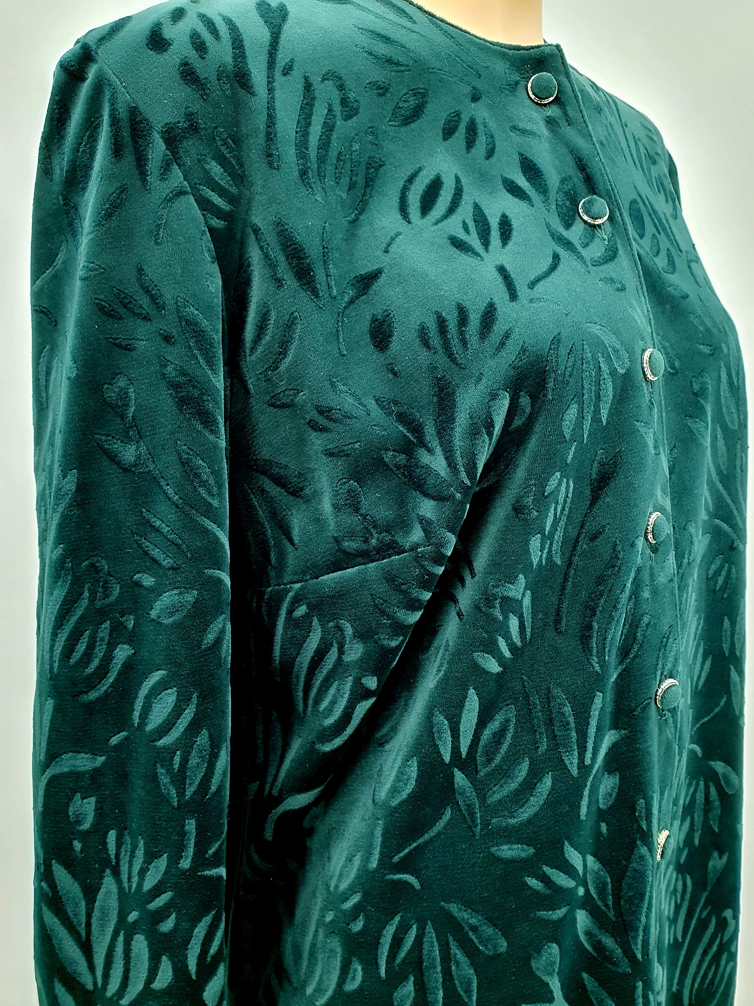 Nahe Oy, Metsänvihreä samettijakku, 80-luku, koko 42