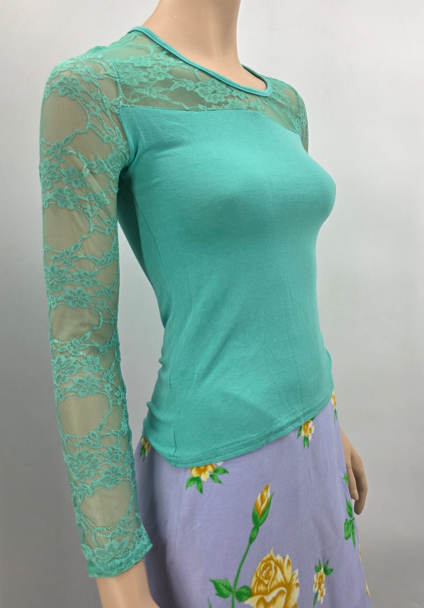 Aqua green Y2K jersey shirt with lace sleeves, size 34-36
