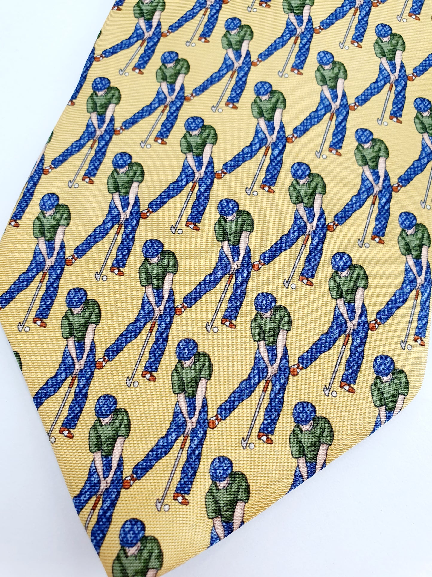 Tie Rack, golf themed silk tie from the 90s