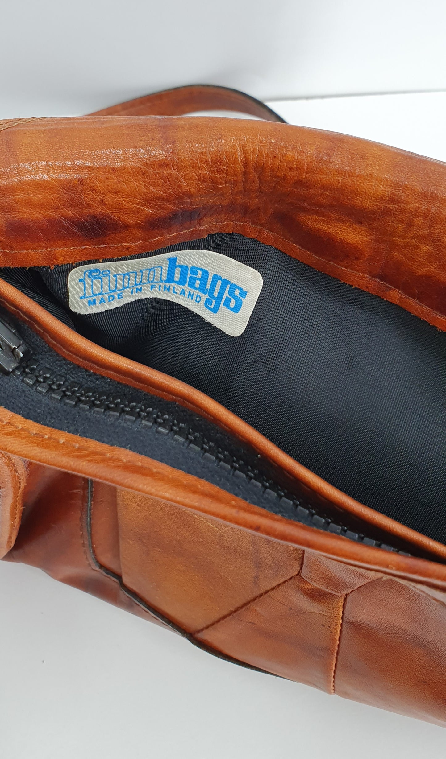 Finnbags, suomalainen nahkalaukku 70-luvulta