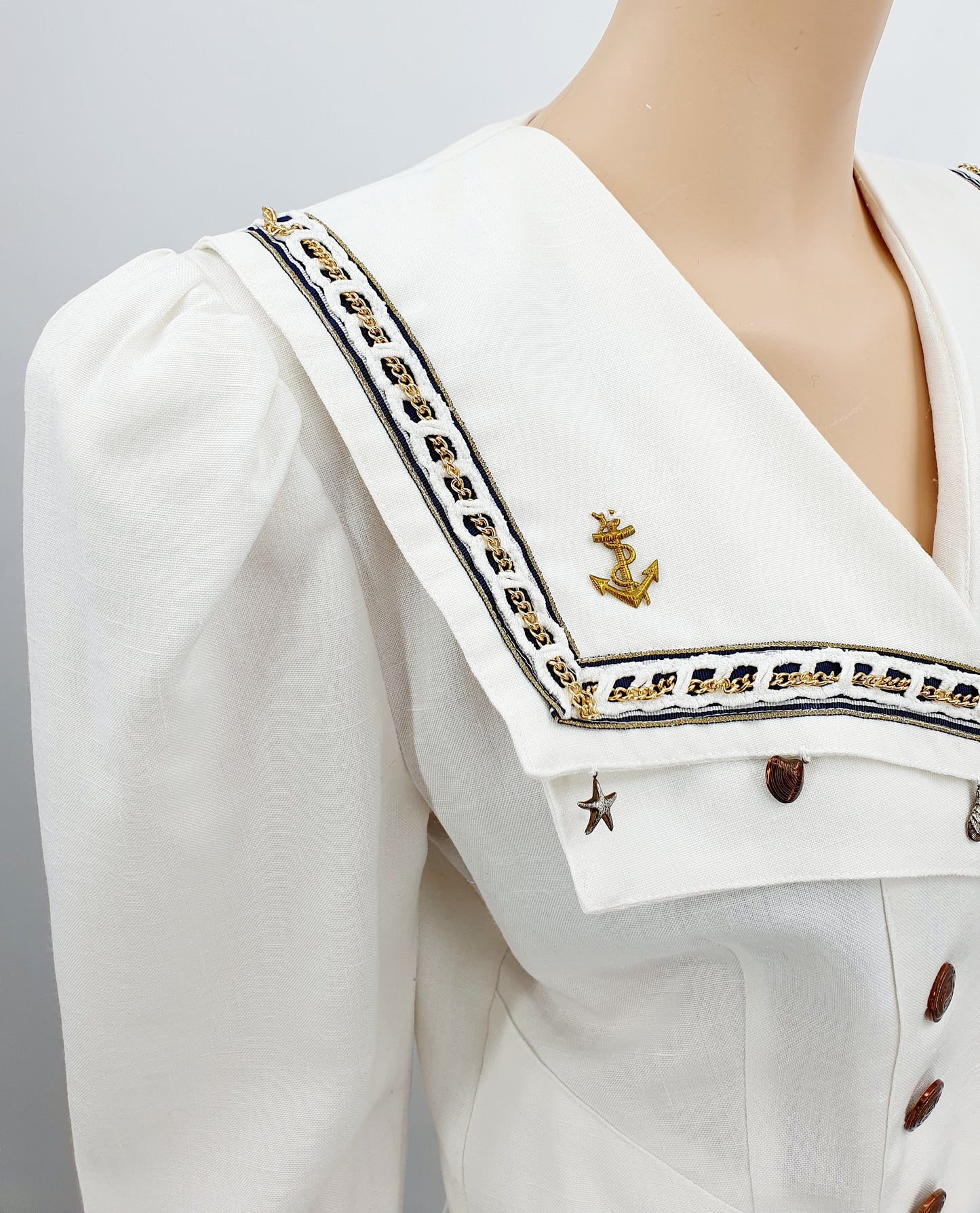 Nautical white jacket from the 80s-90s, large shoulder pads, size 36-38