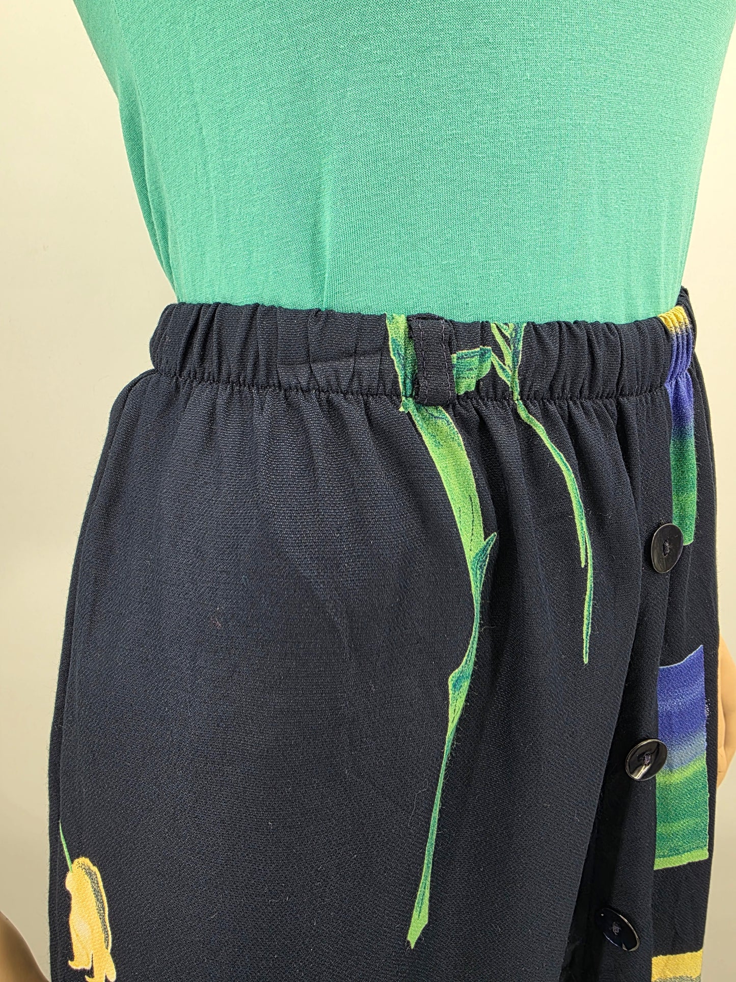 Refa Classic, dark blue maxi skirt from the 90s, waist 70-90cm, size 38-40