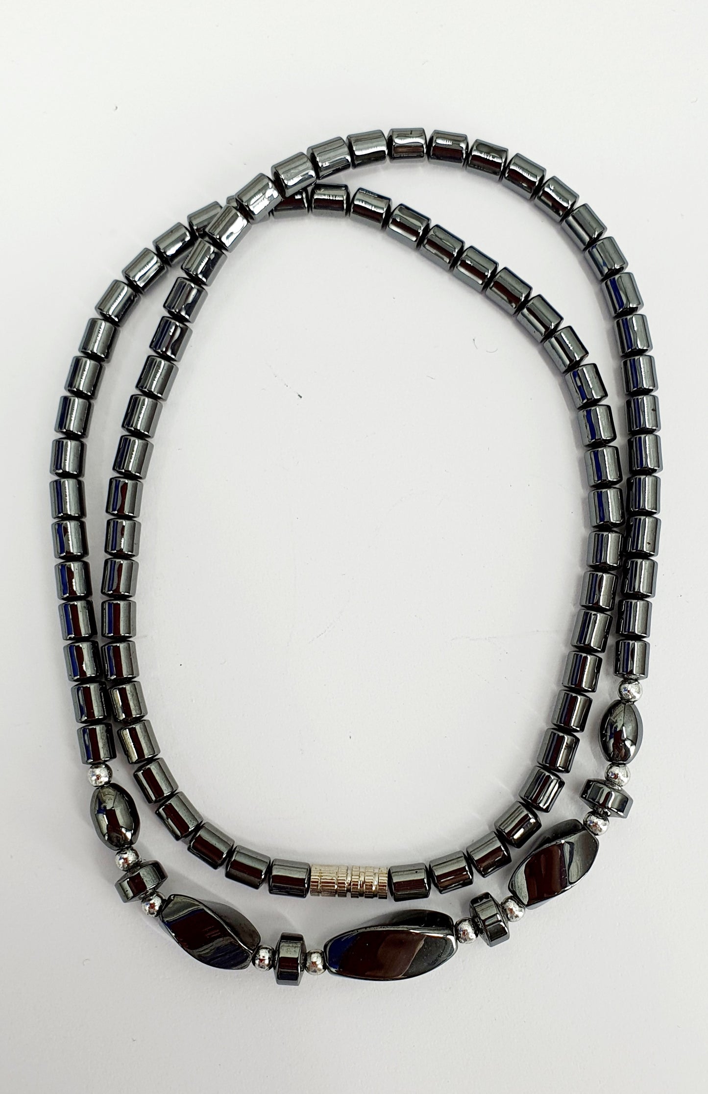 Hematiitti kaulakoru, pit. 51cm