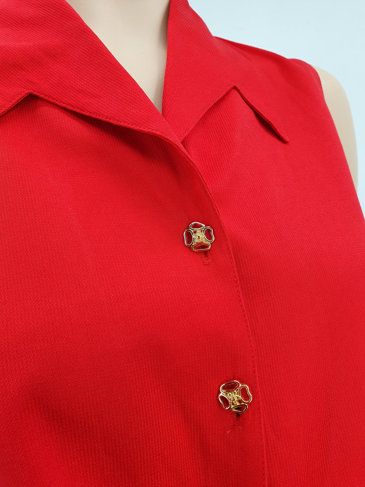 Horoskop, red sleeveless top from the 90s, size 38-40