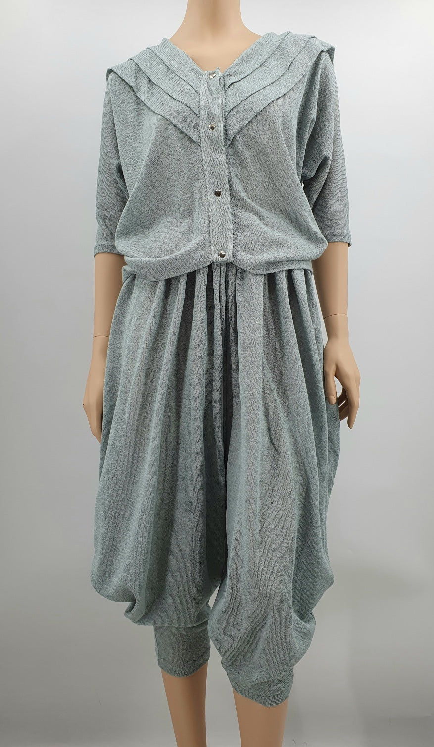 Petriikka, grey-green knitted outfit from the 80s, size 36-38