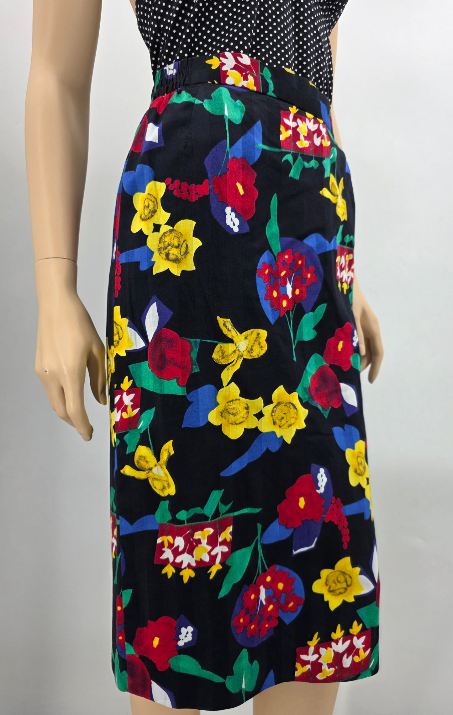 Fink Modell, pencil skirt from the 80s-90s, waist 72cm, size 36