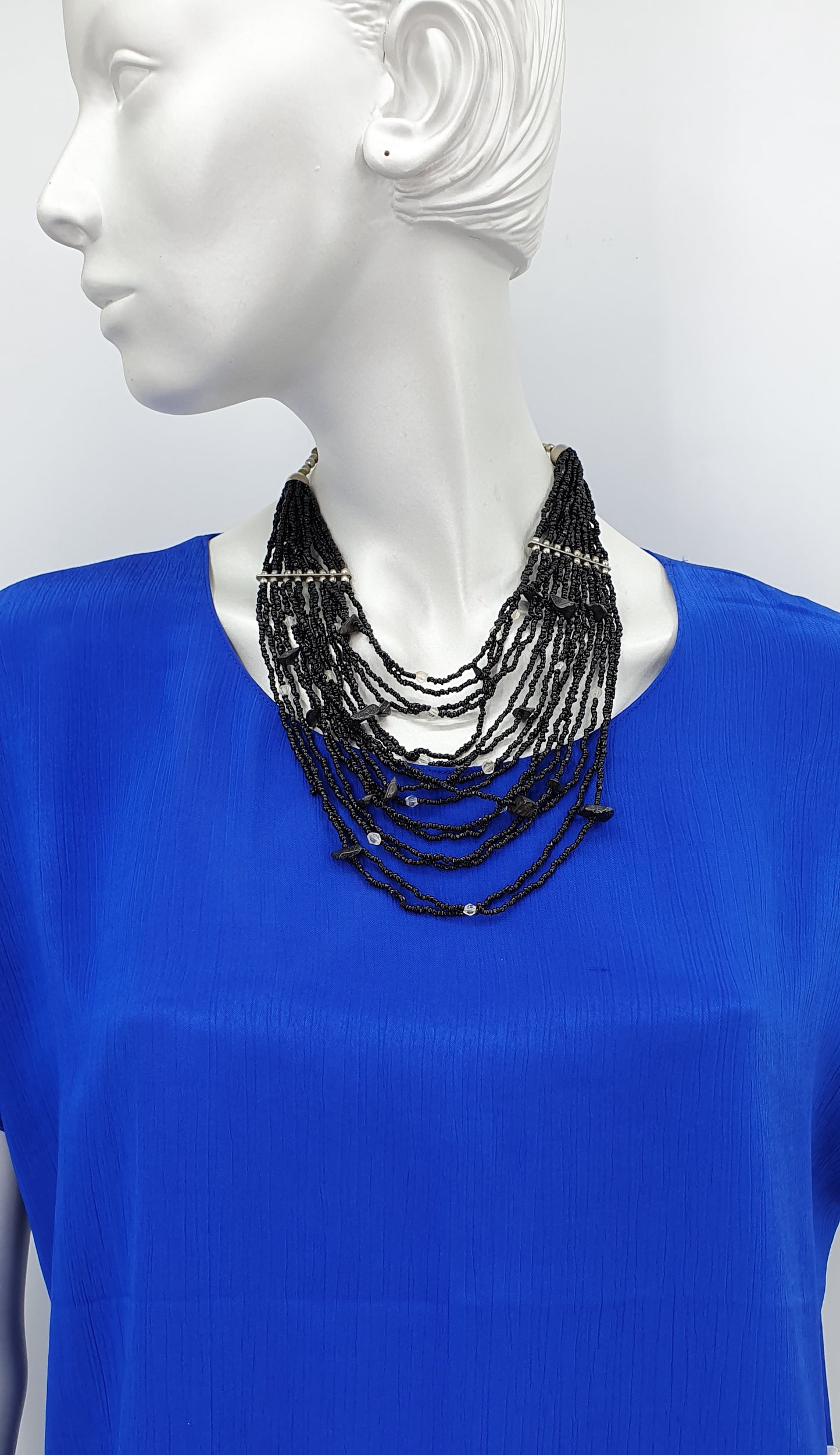 Black boho-style pearl necklace, length 40cm