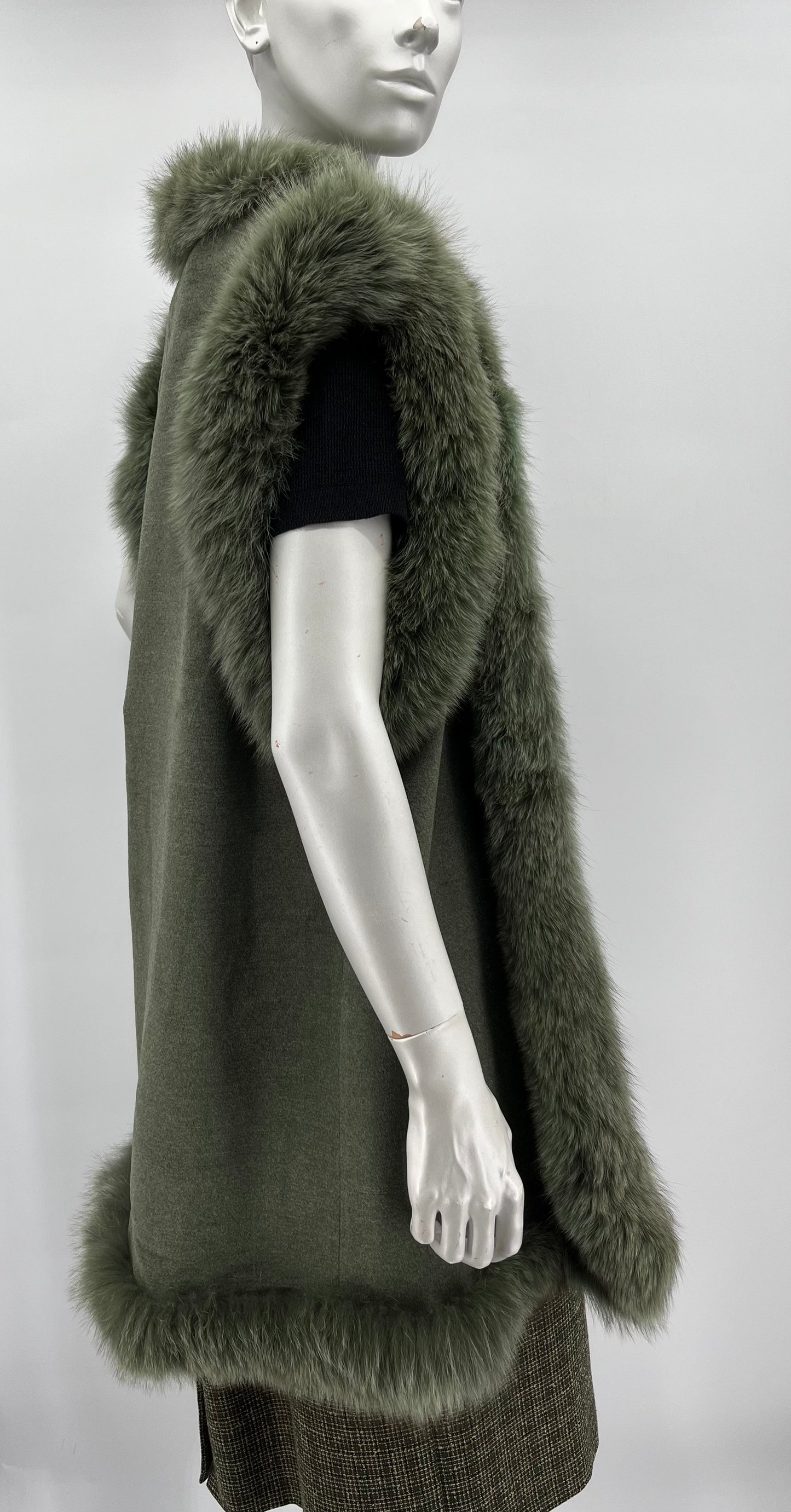 Amanda, vihreä silkki-villaliivi, 90-2000-luku, koko 40