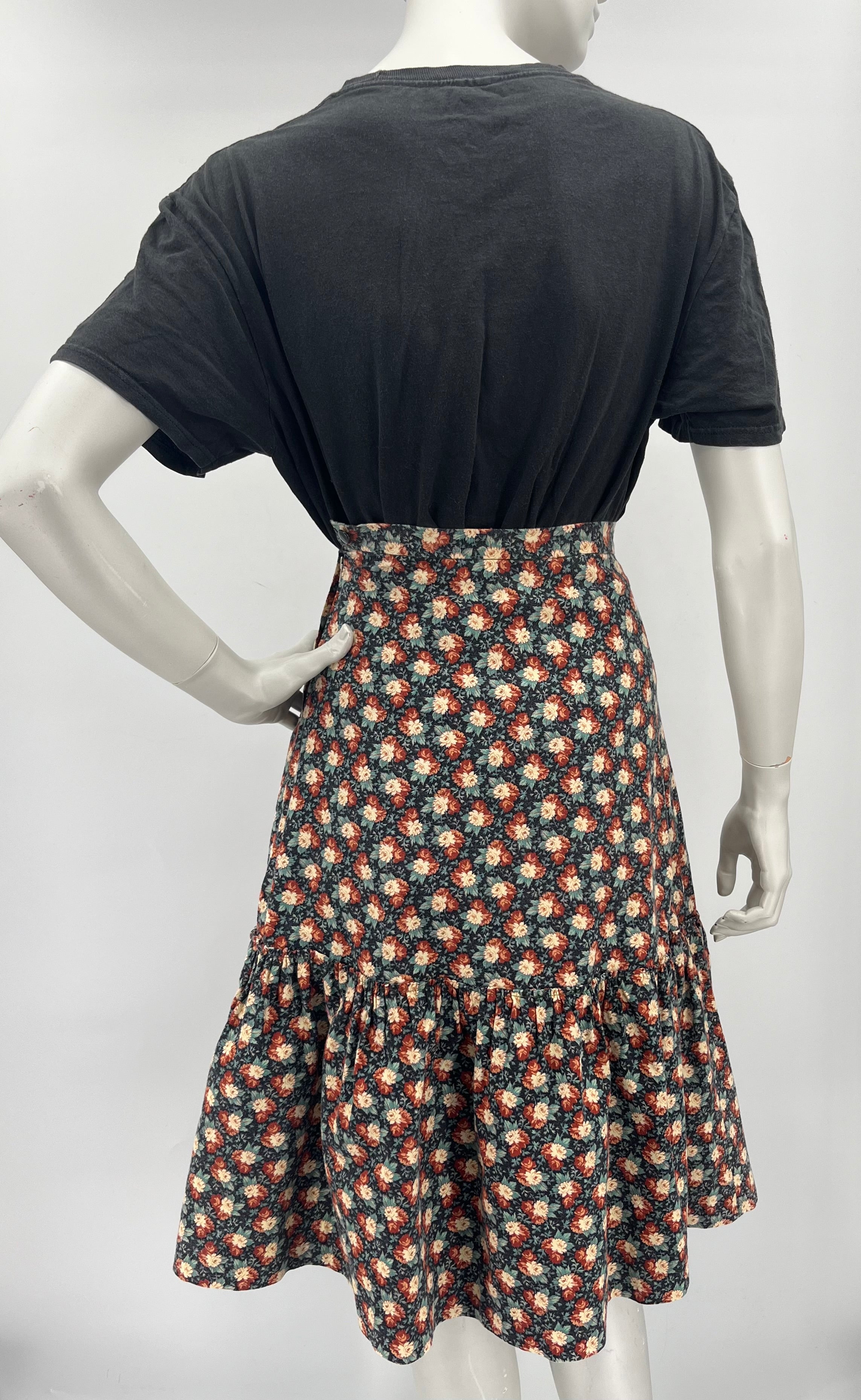 Homemade cotton floral skirt, 70s, waist 60cm, size 32