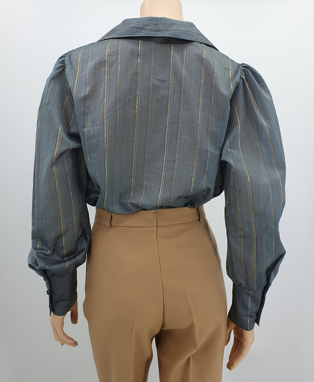 Merry Finn, women's blouse from the 80s, color gray/gold, size 40