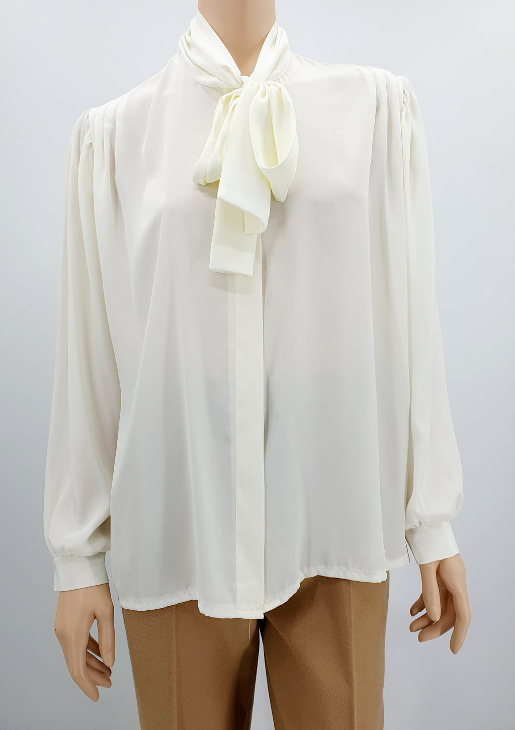 Women's shirt blouse with shawl collar, 90s, color off-white, size 44