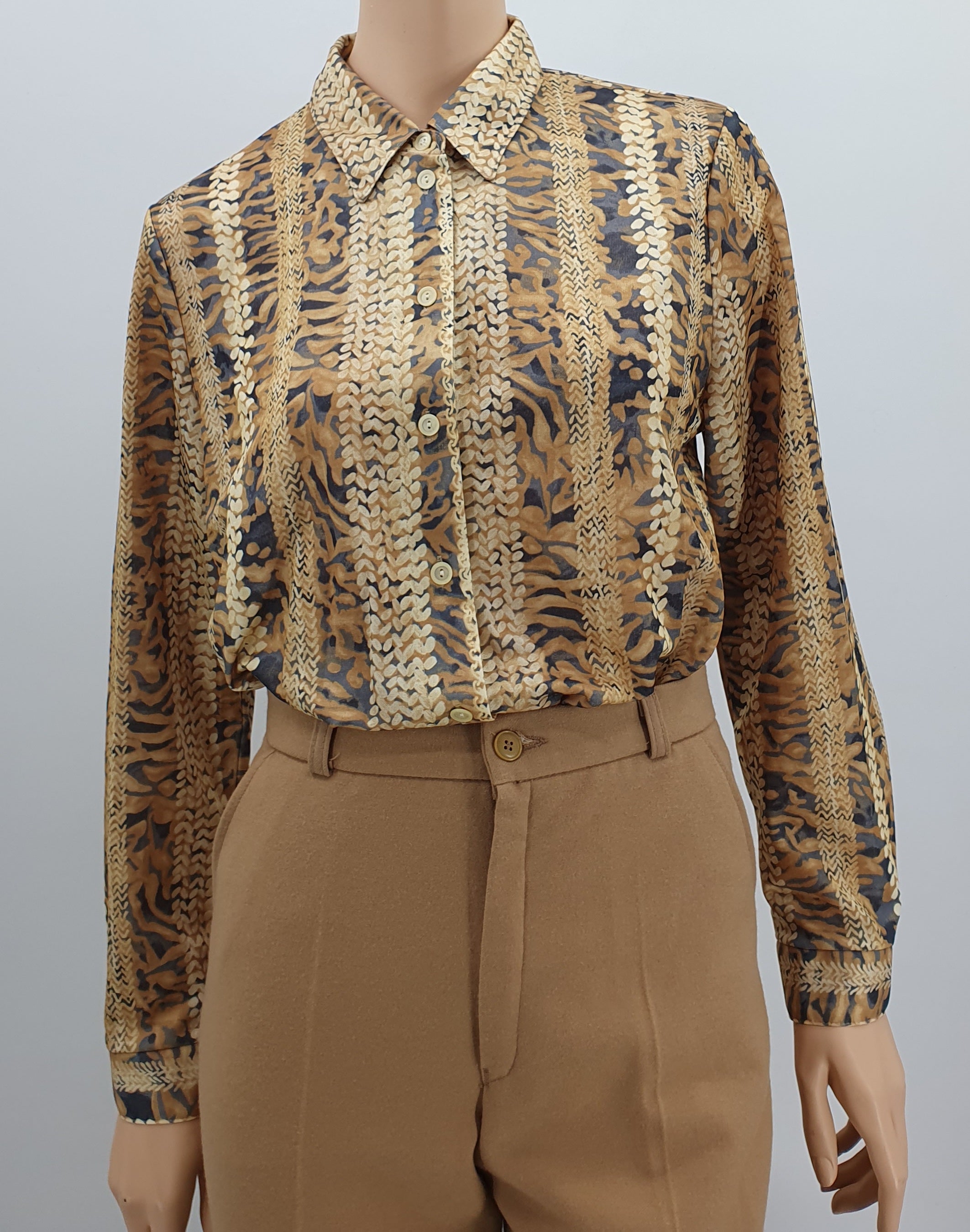 Finnkarelia, brown women's shirt from the 90s-2000s, size 40
