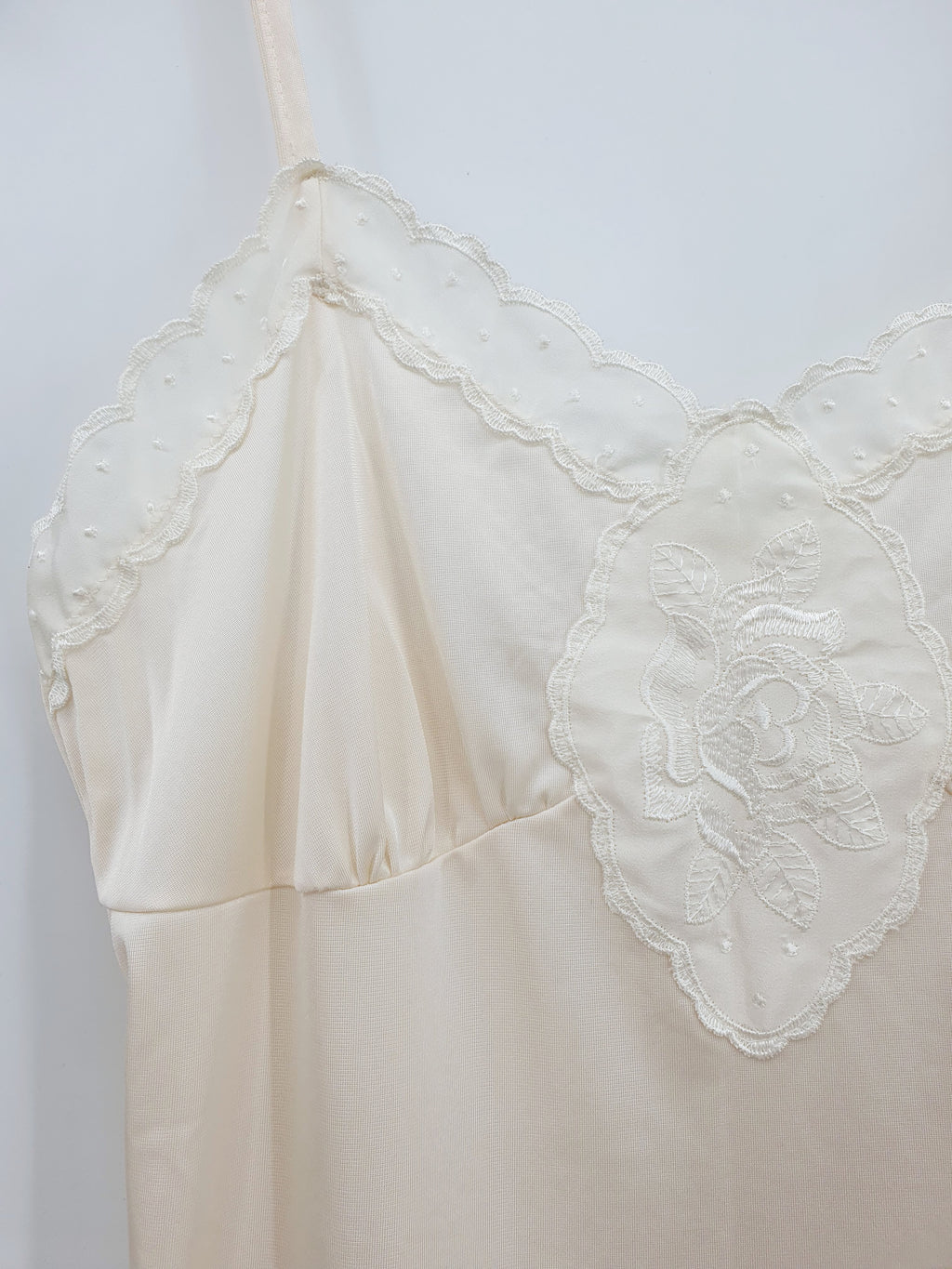 Finnwear, luonnonvalkoinen body, 90-luvulta, koko 36-38