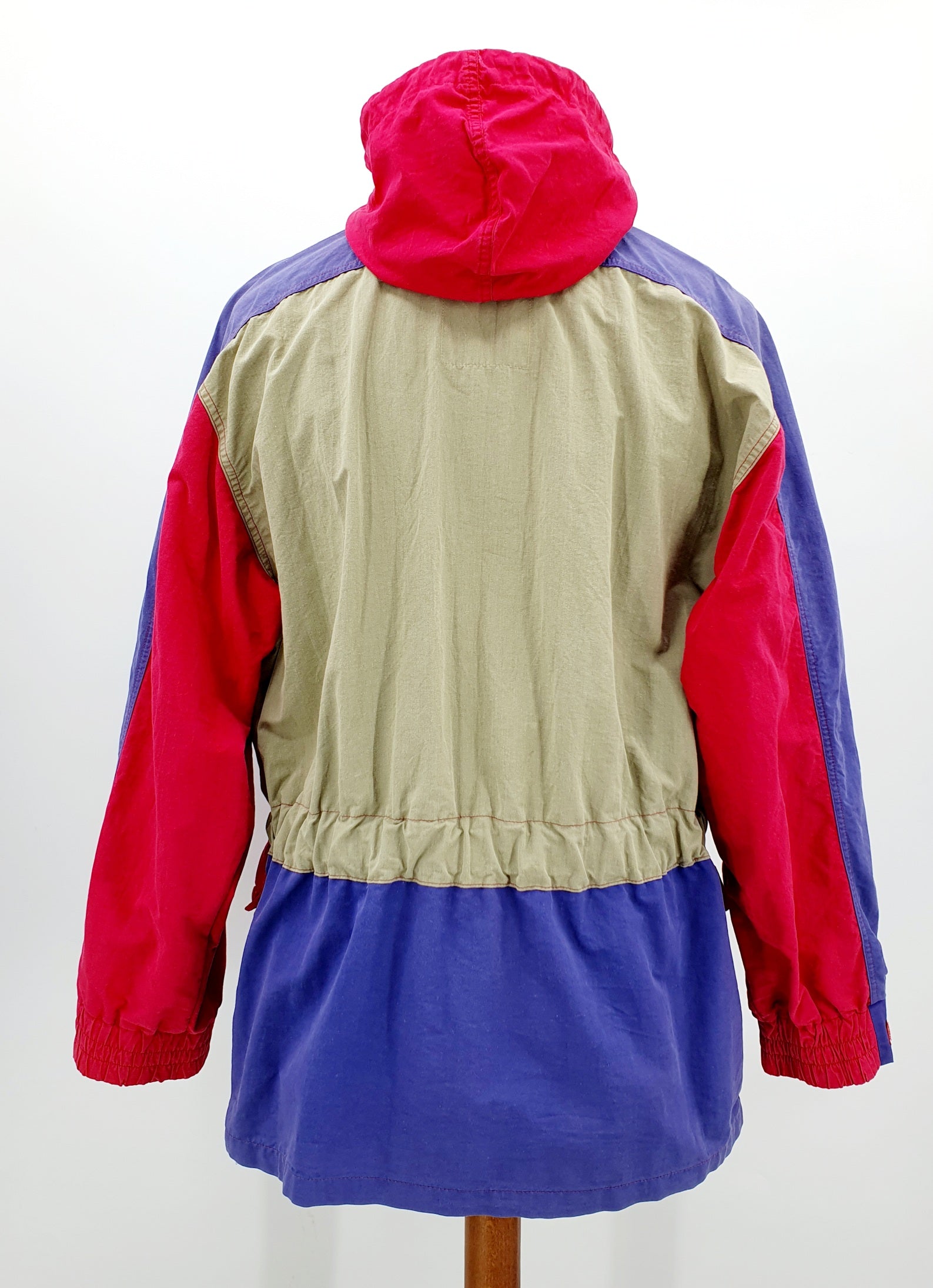 Marlboro Leisure wear, ulkoilutakki 80-luvulta, koko miesten L/XL, naisten 44-46