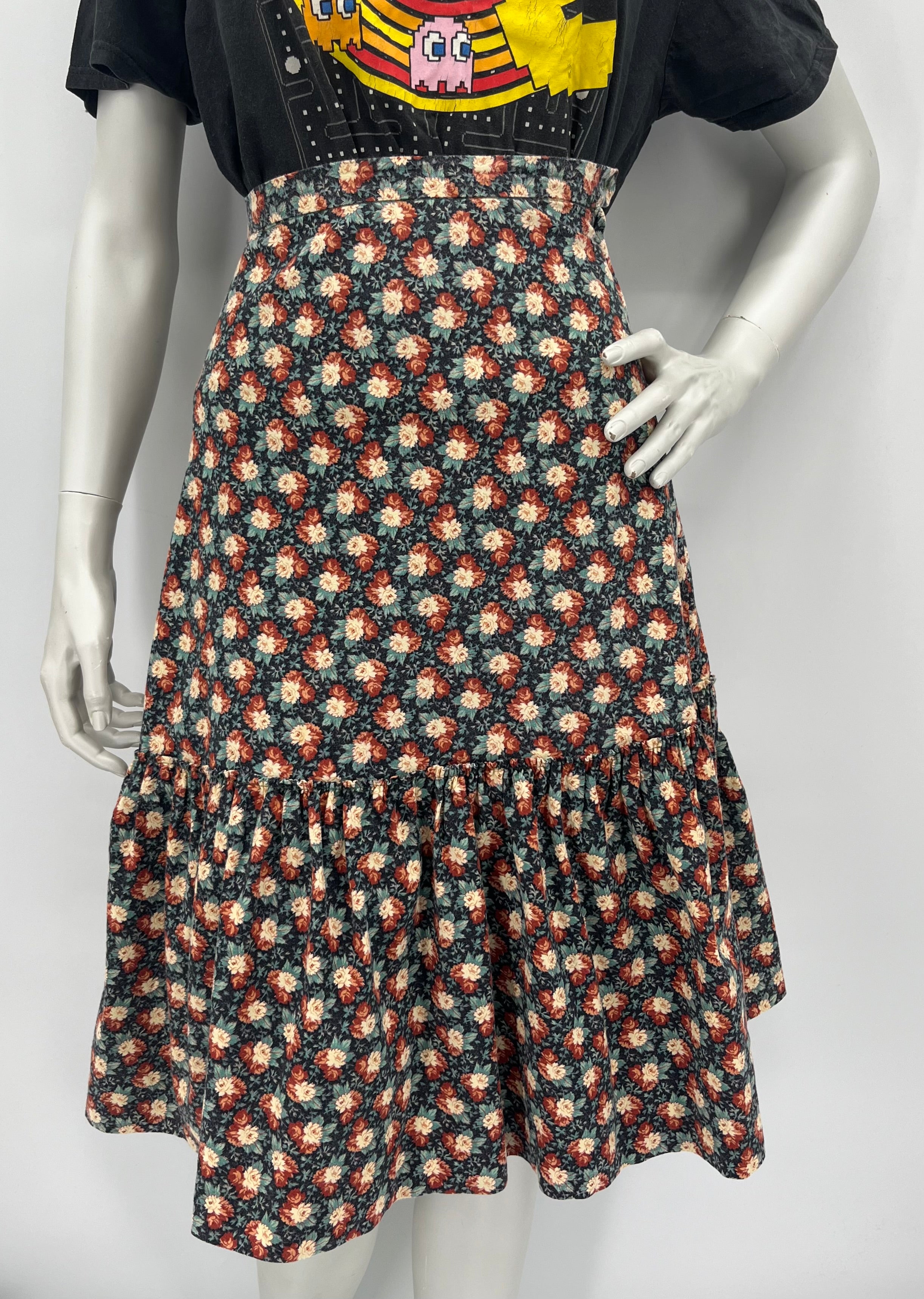 Homemade cotton floral skirt, 70s, waist 60cm, size 32