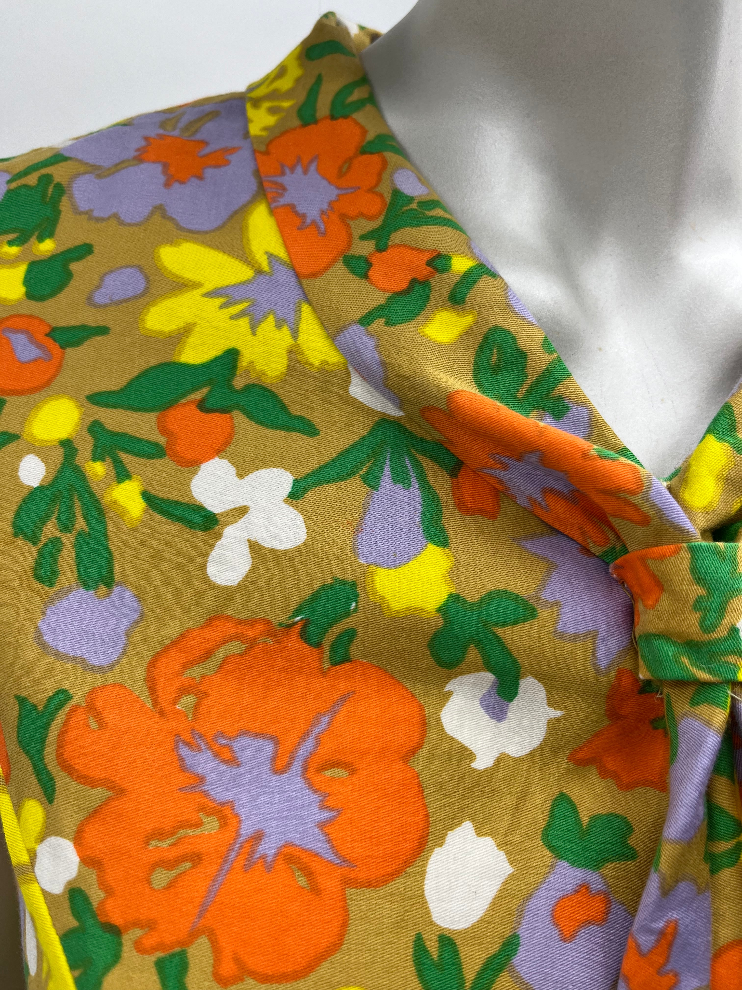 Nilvira De Luxe, colorful floral dress from the 50s, size 38