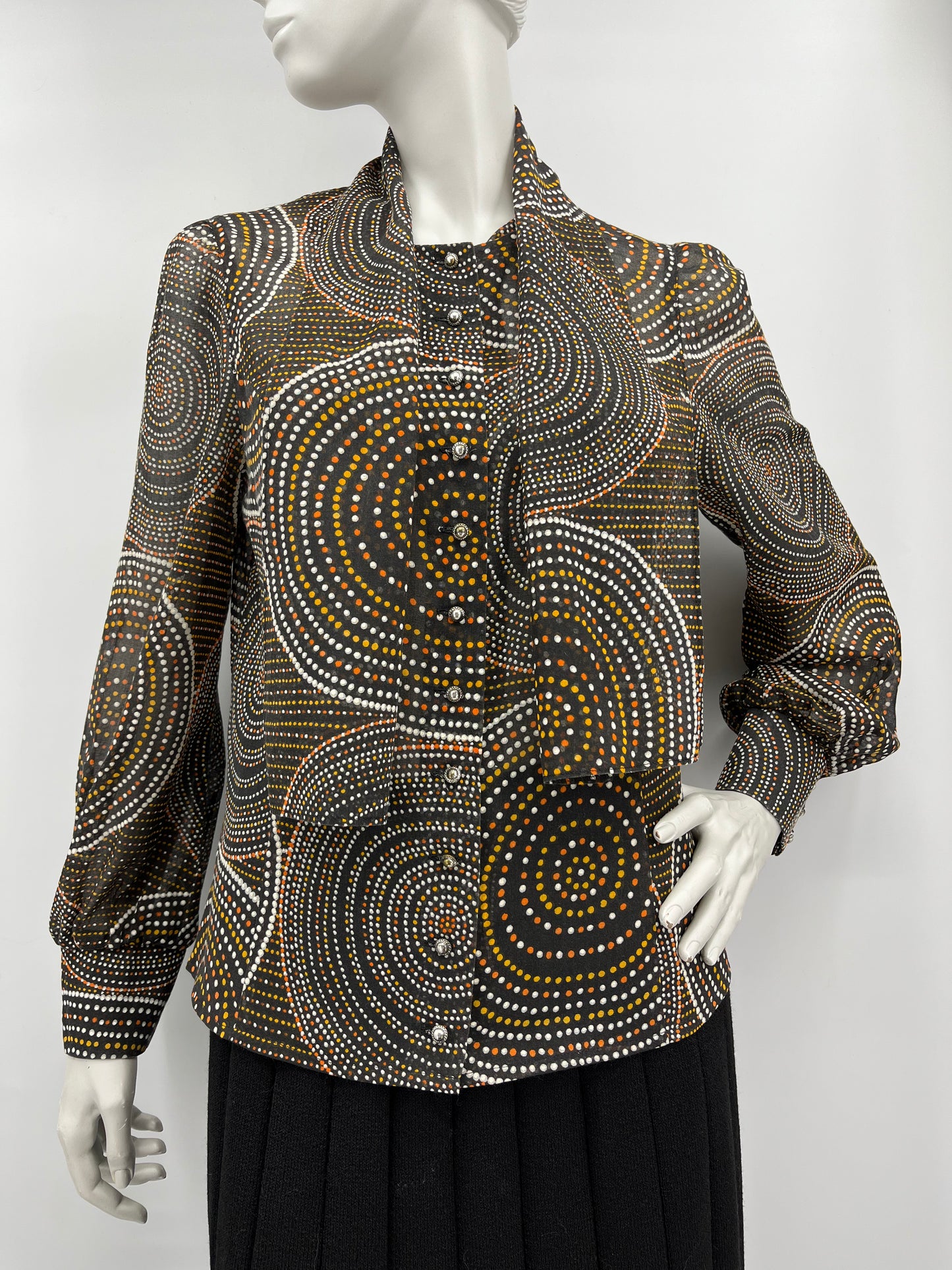 Tiklas, ruskeasävyinen paitapusero ja vyö, 60-luku, koko 36-38