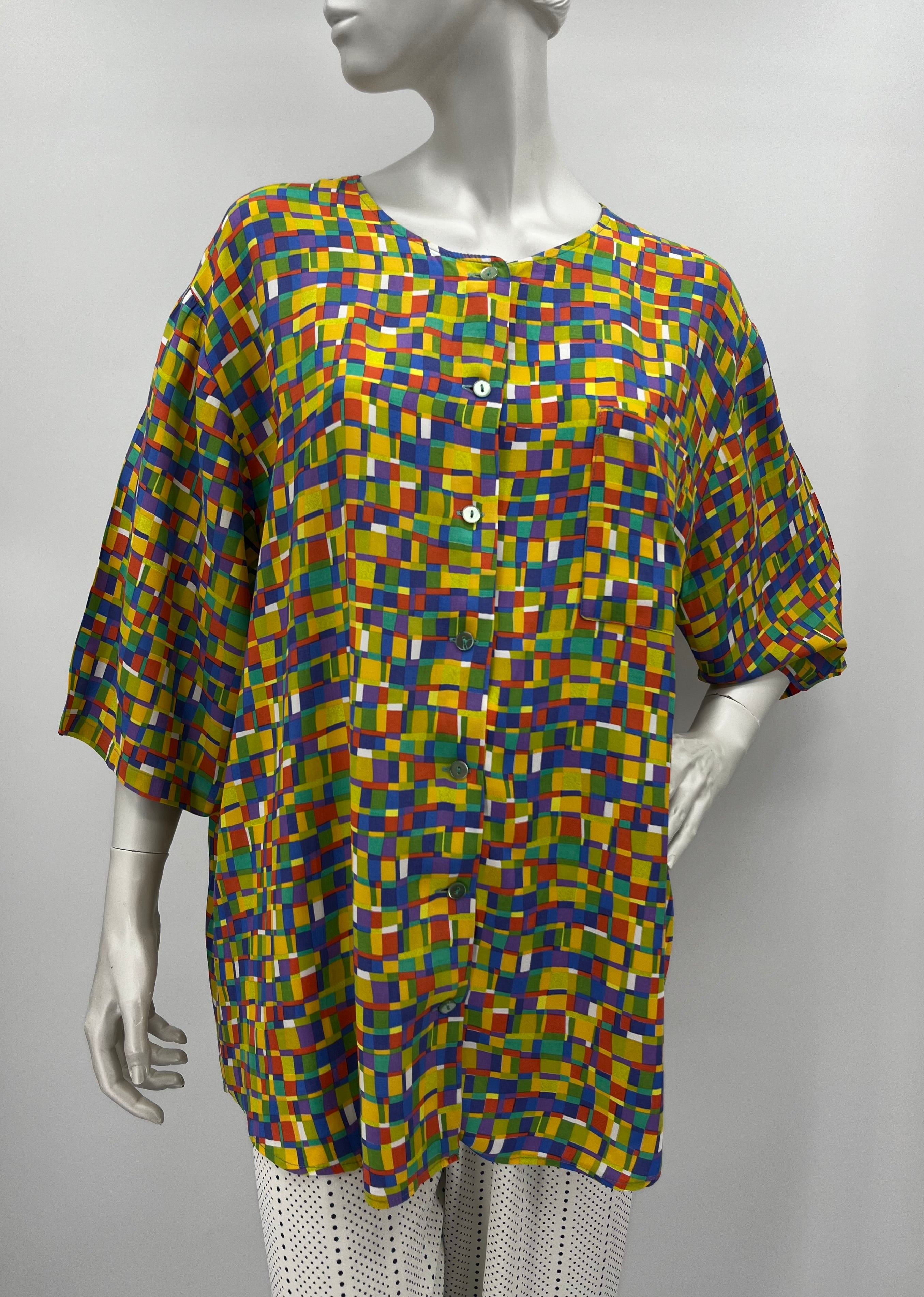 Multi-colored viscose shirt from the 90s, size 44-46