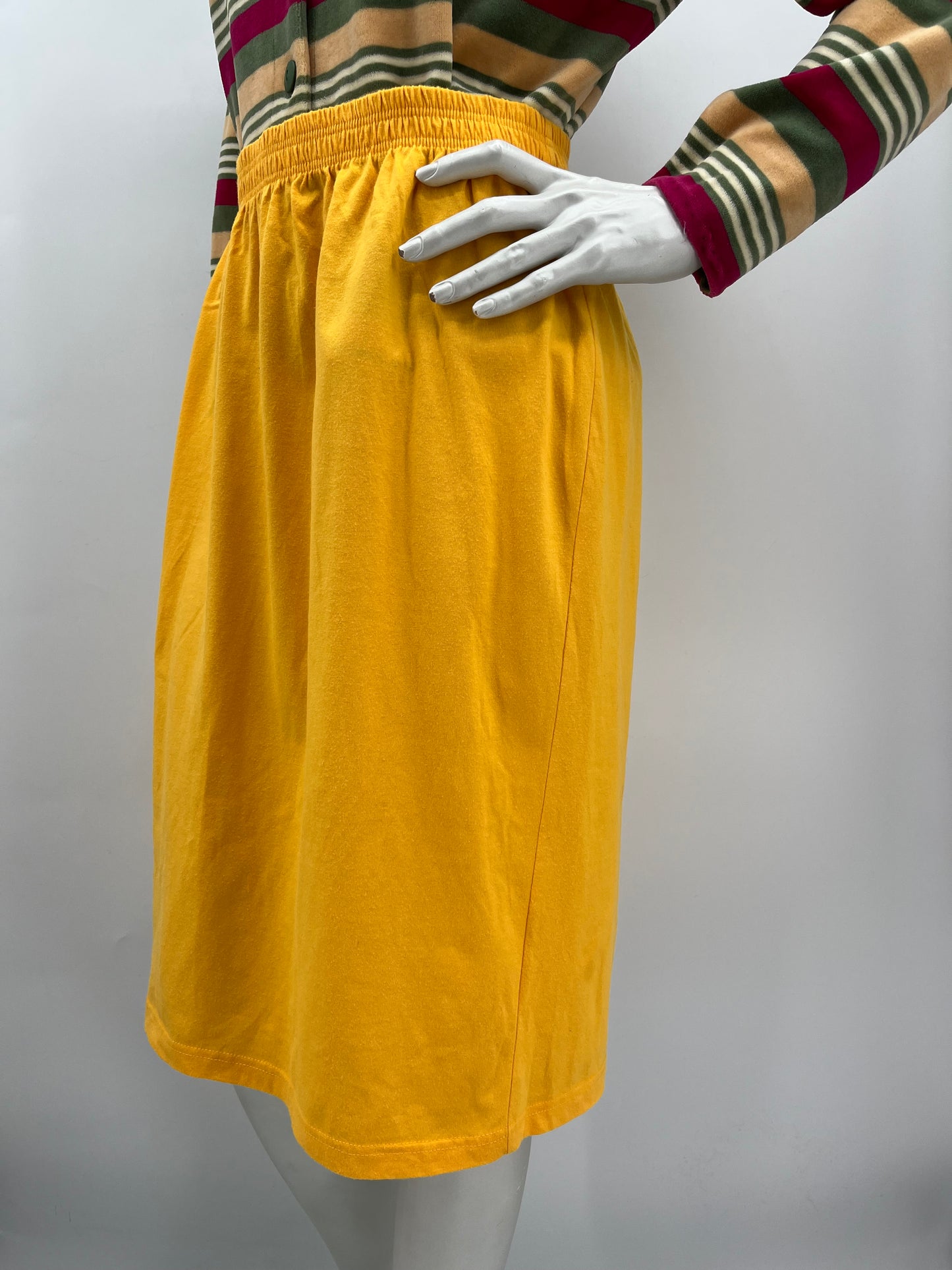 Marimekko, vaaleanoranssi trikoohame, 90-luku, vyöt.ymp. 78-100cm, koko 40-42