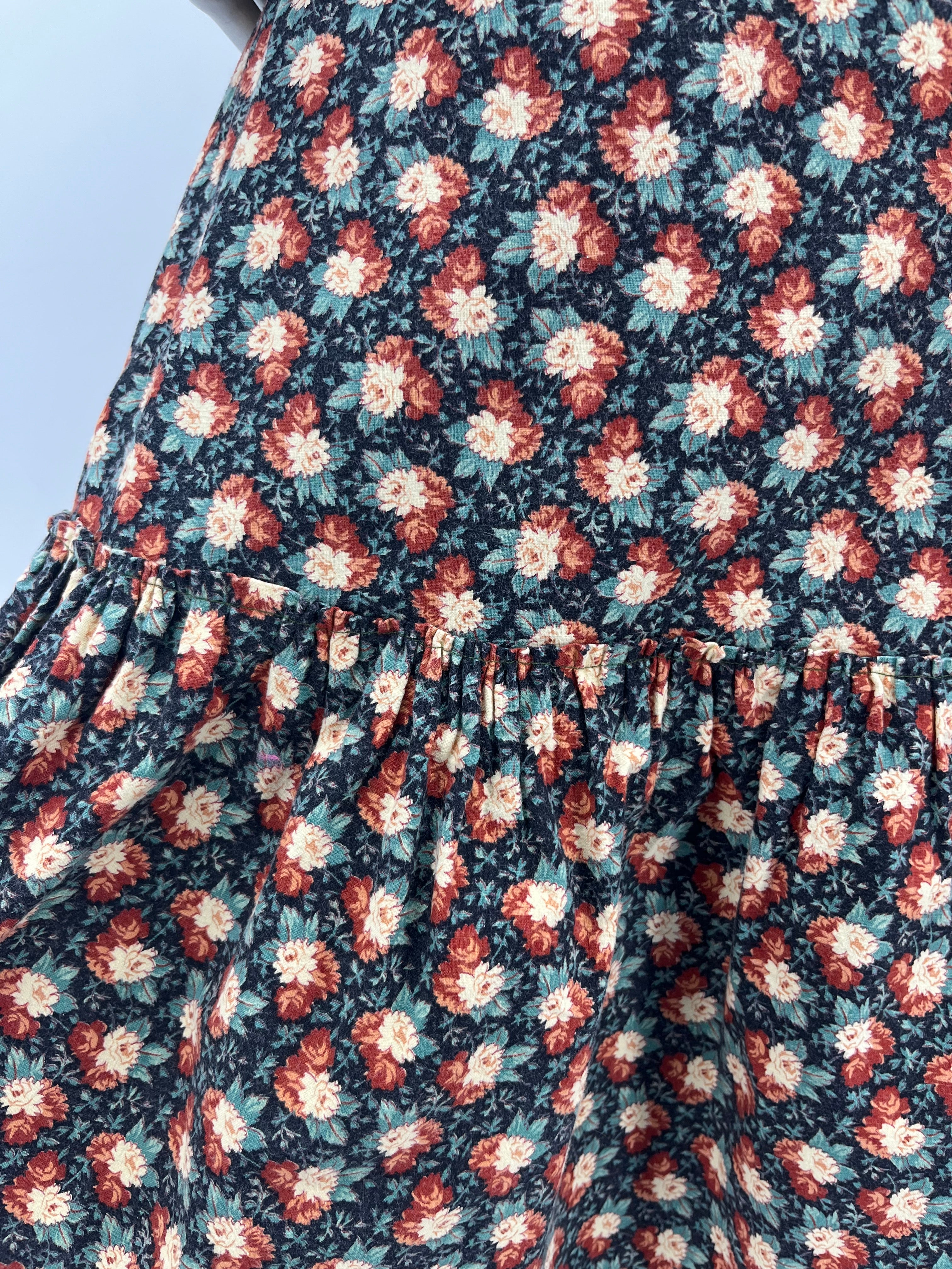 Homemade cotton floral skirt, 70s, waist 60cm, size 32
