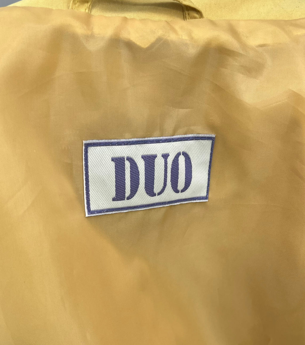 Duo, vaaleankeltainen trenssitakki ja vyö, 90-luku, koko 40-42
