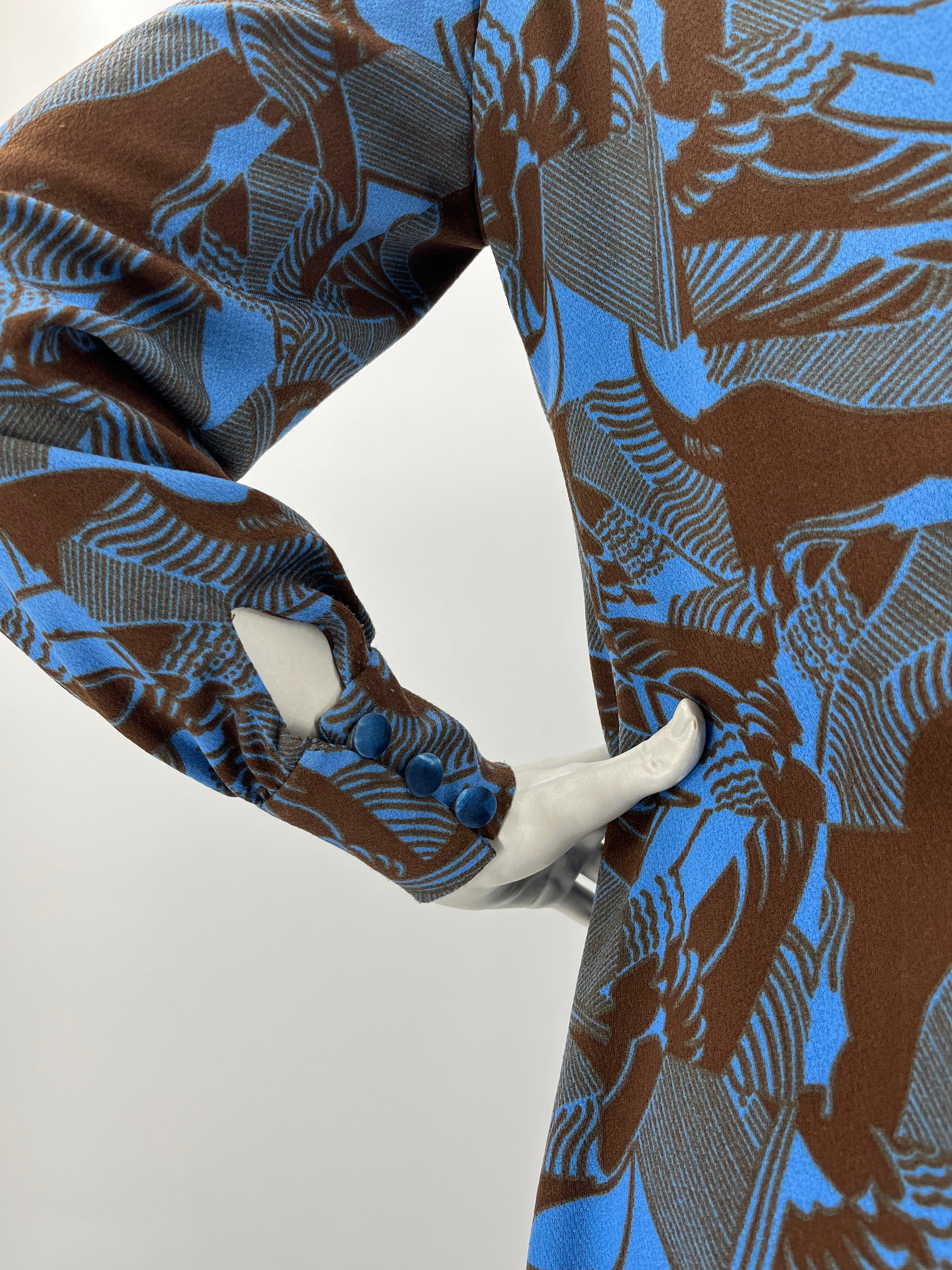 Patterned blue-brown dress from the 70s, size 40