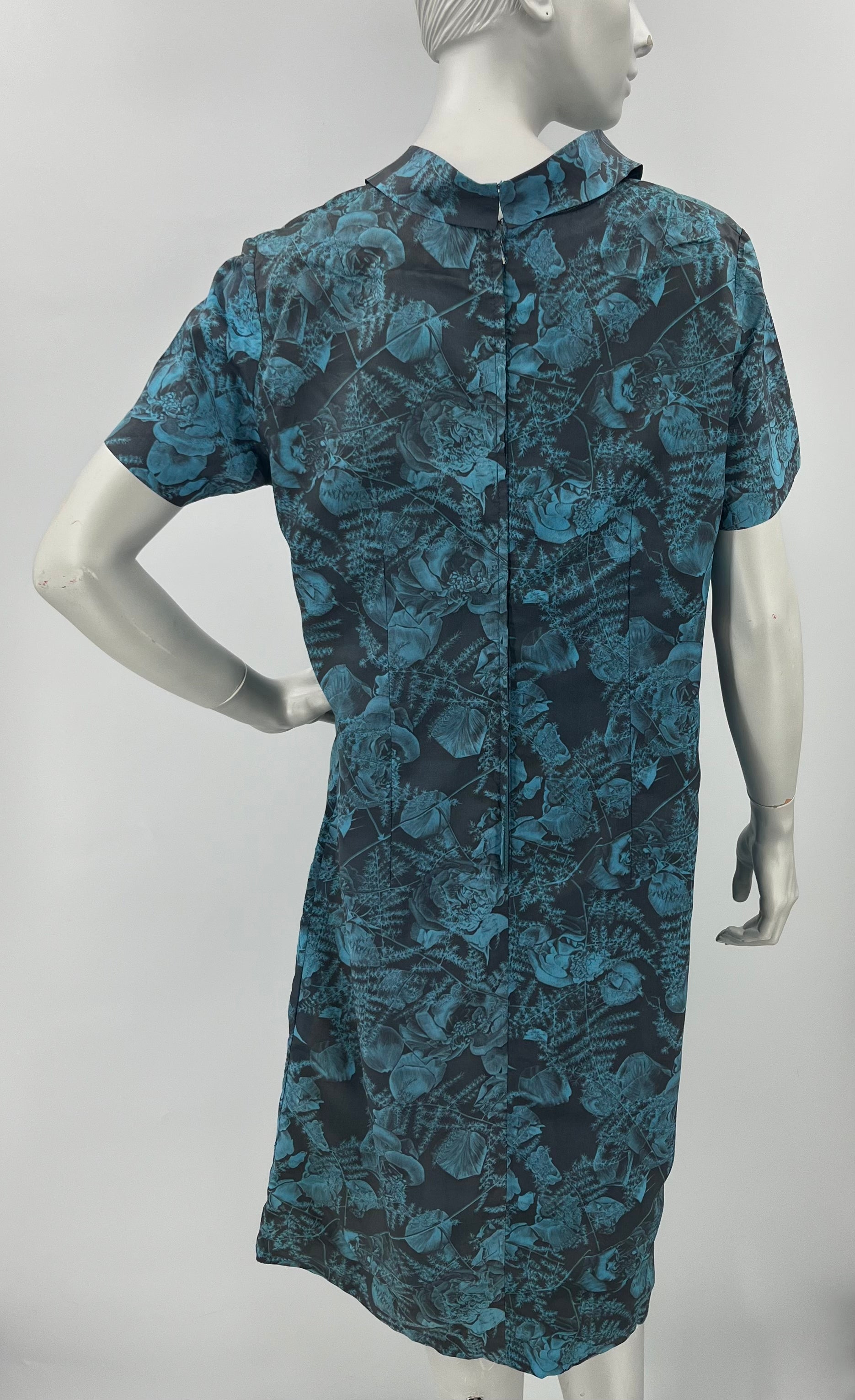 Grey-blue rose dress from the 60s, size 40/42