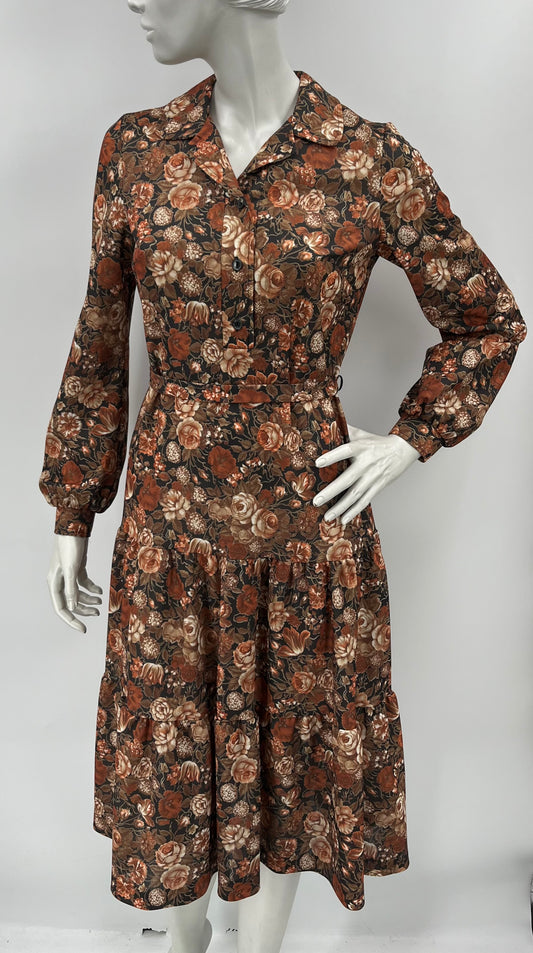 FinnKarelia, ruusukuvioinen mekko ja vyö, 80-90-luku, koko 38