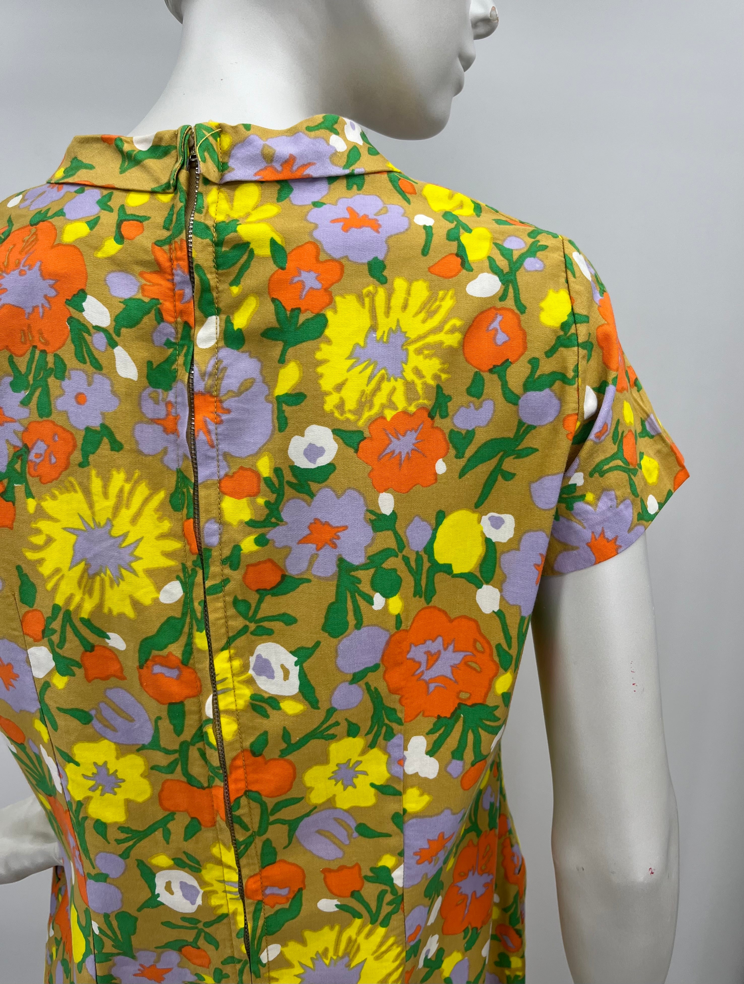 Nilvira De Luxe, colorful floral dress from the 50s, size 38