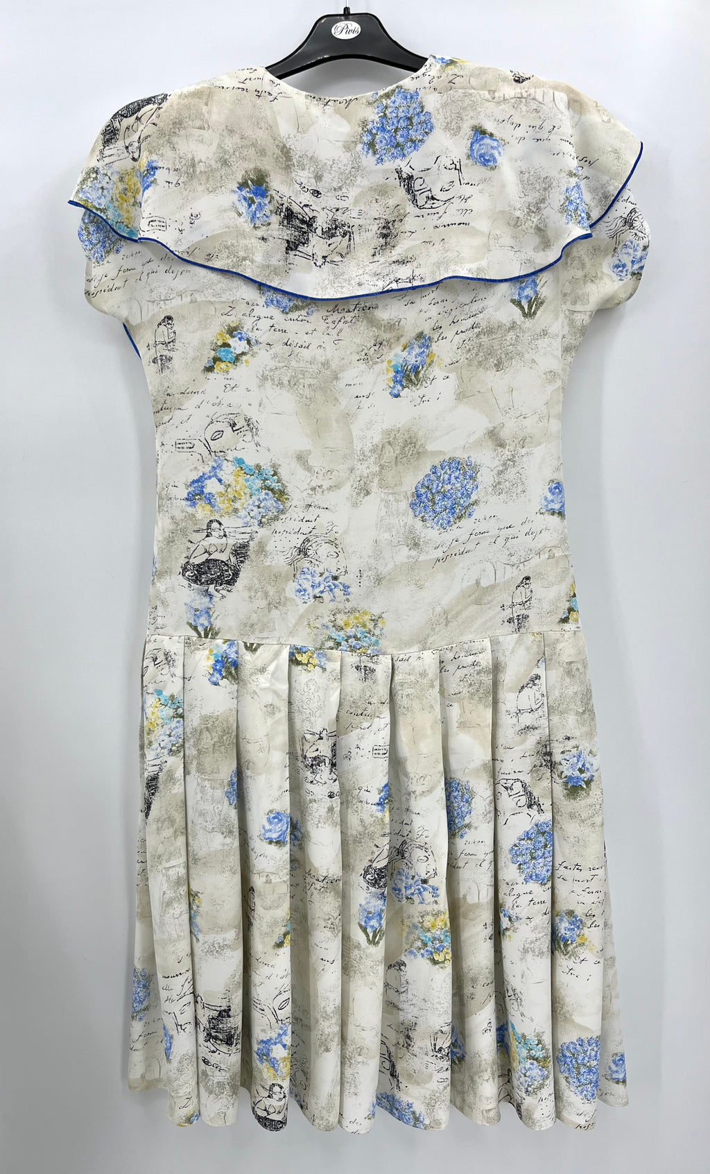 Santarelli, light-colored viscose dress, 90s, size 38(40)