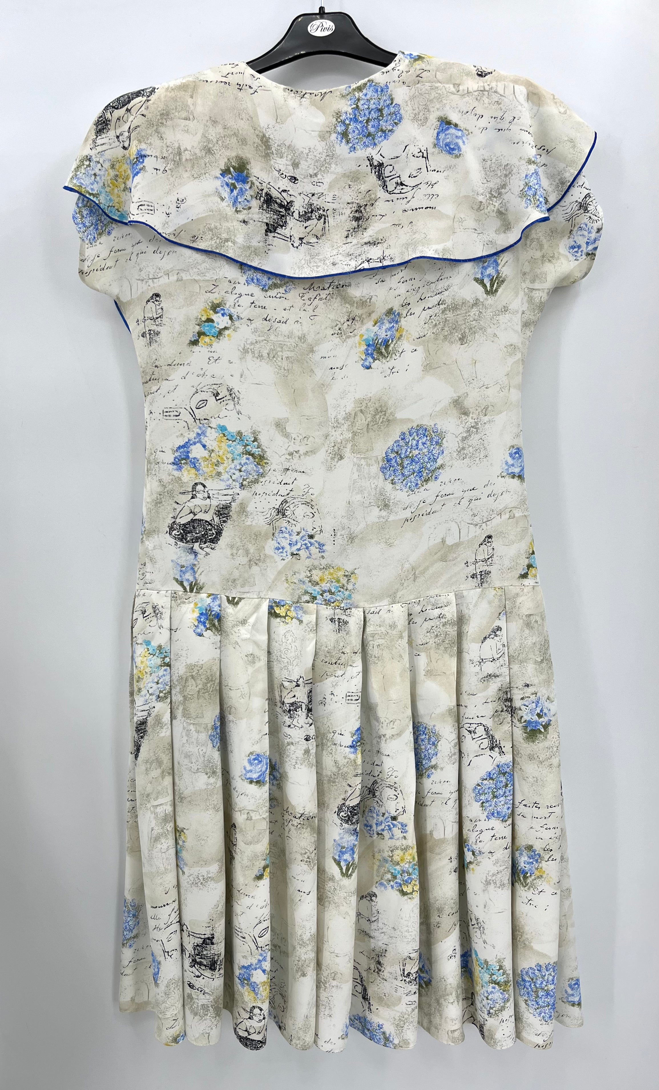 Santarelli, light-colored viscose dress, 90s, size 38(40)