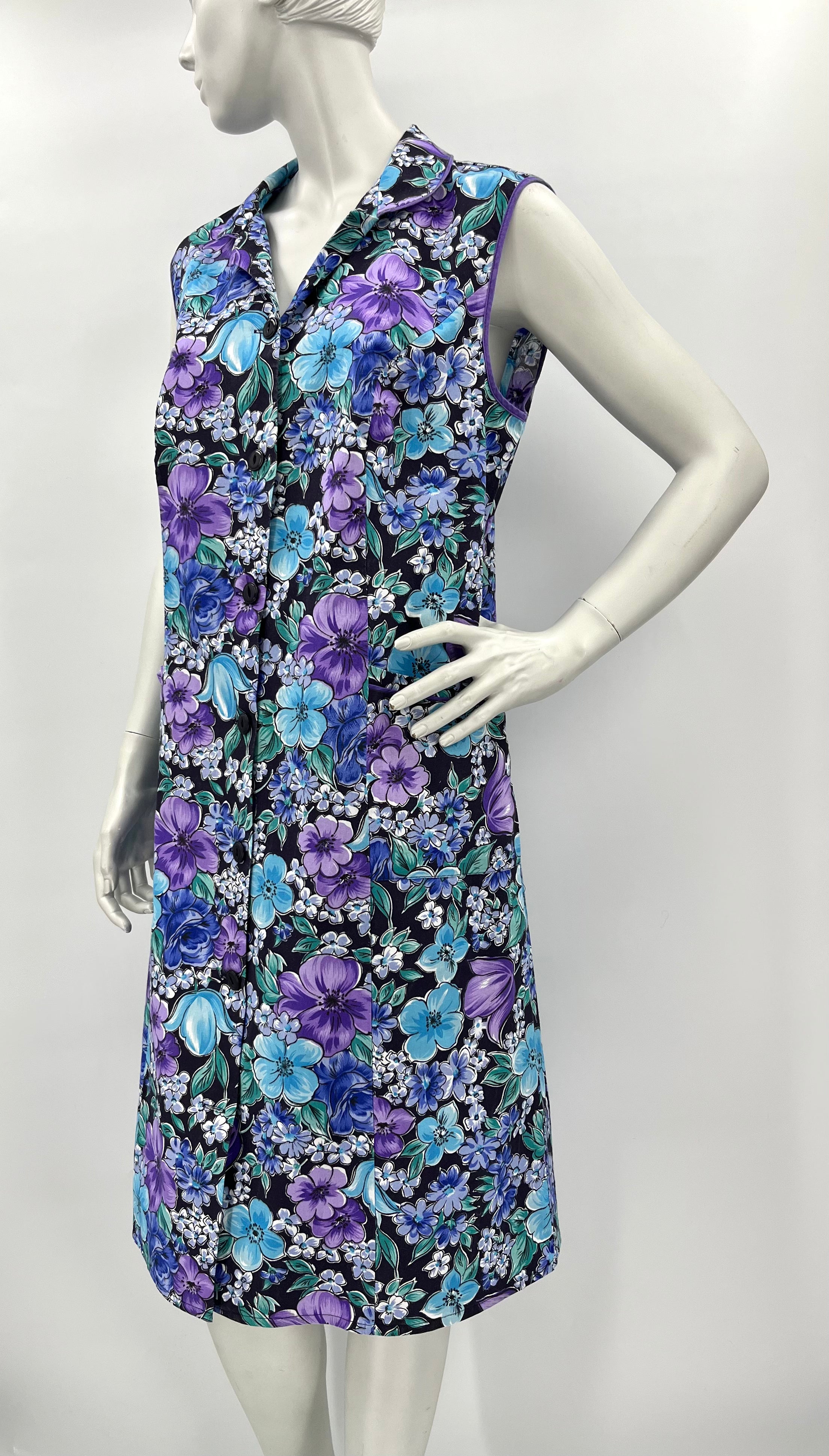 Création Atelier, sleeveless cotton dress with belt, 90s, size 40