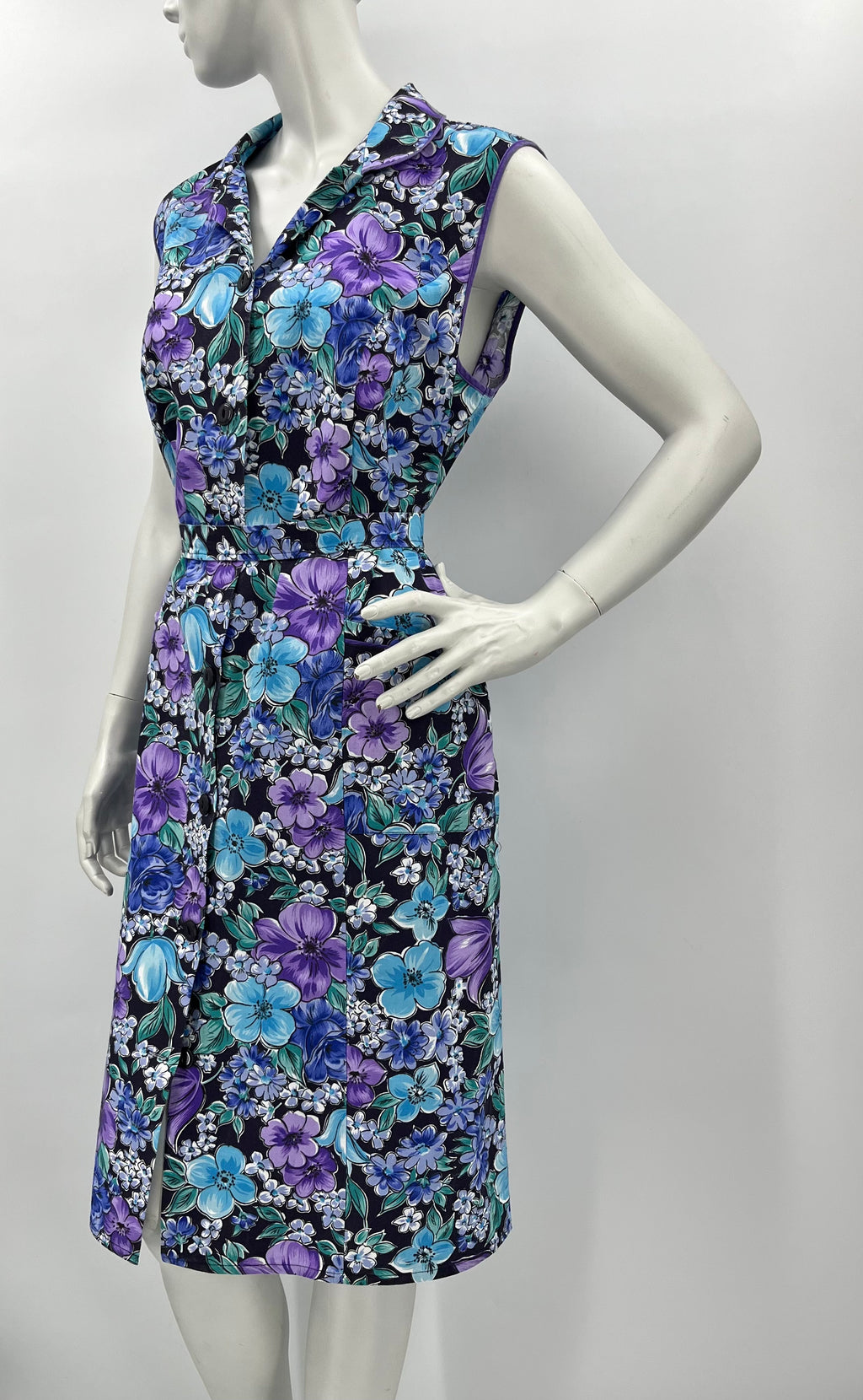 Création Atelier, sleeveless cotton dress with belt, 90s, size 40