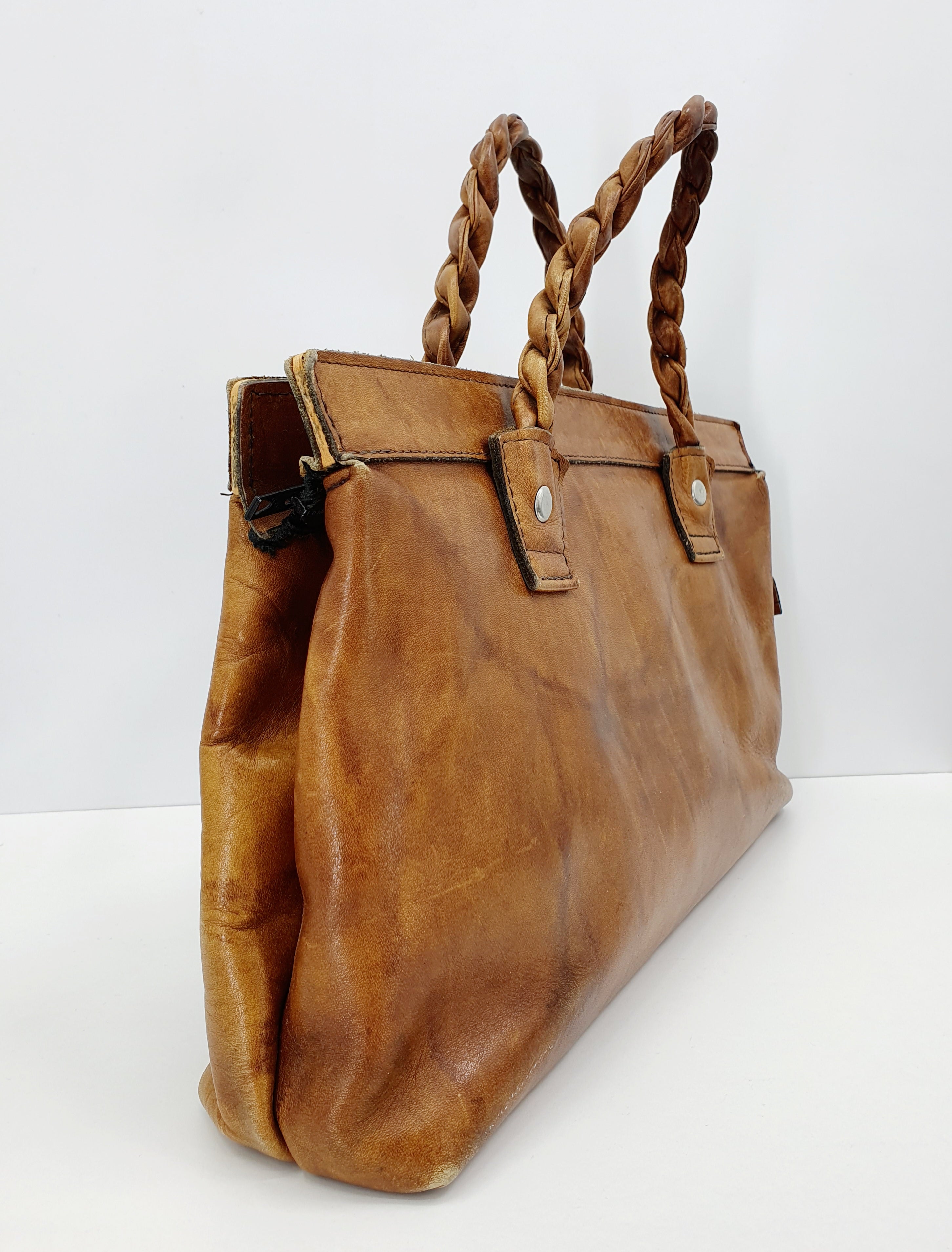 Brown handbag from the 70s, genuine leather, interior renovated