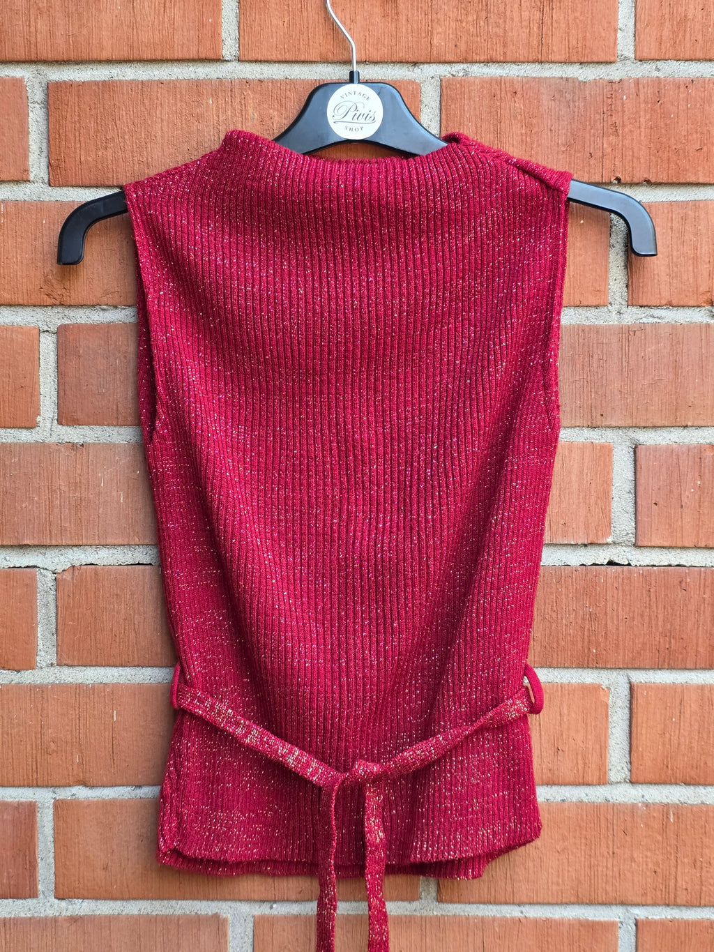 English ribbed knit top from the 80s-90s, color red/gold, size 34-36