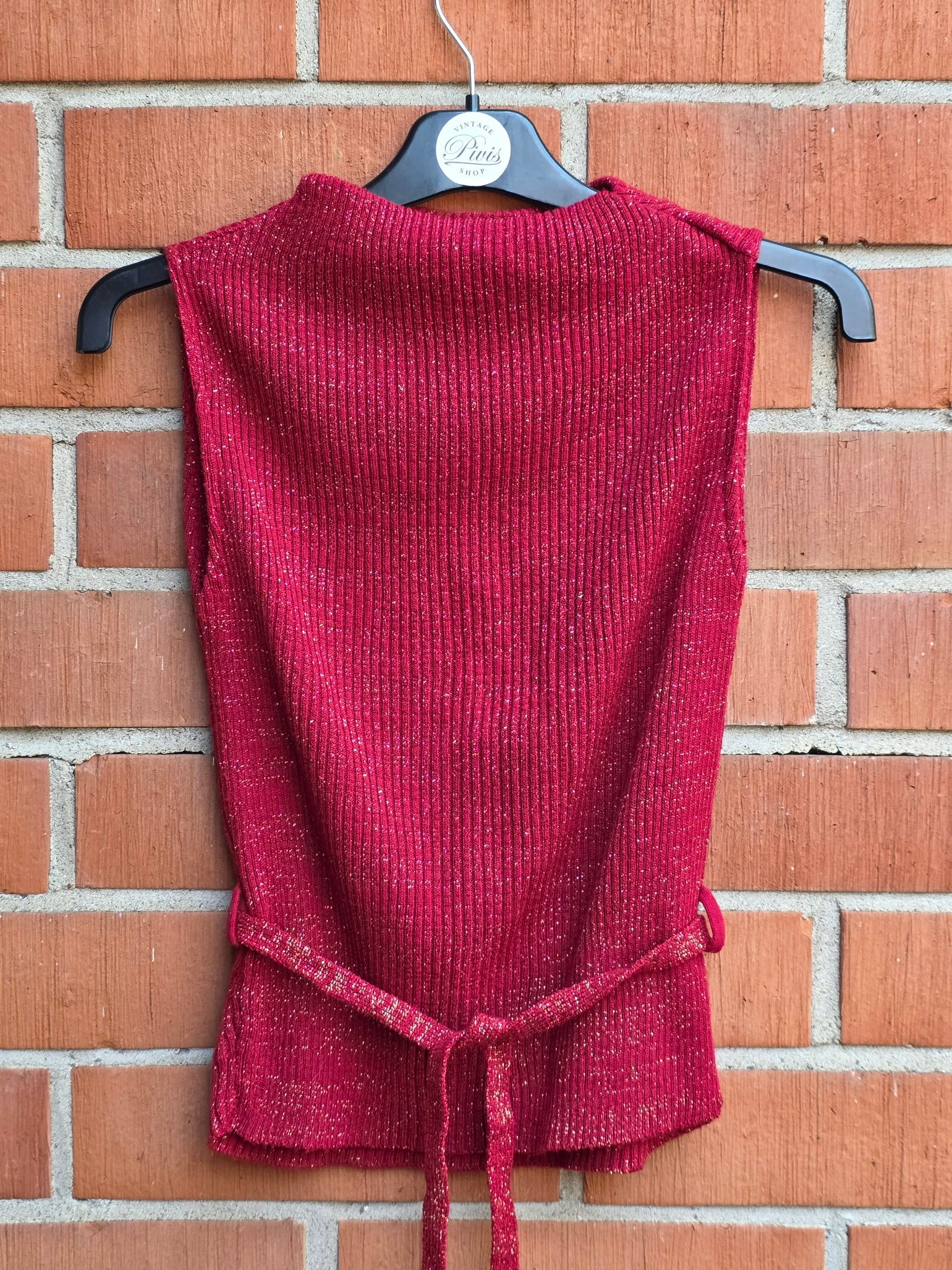 English ribbed knit top from the 80s-90s, color red/gold, size 34-36