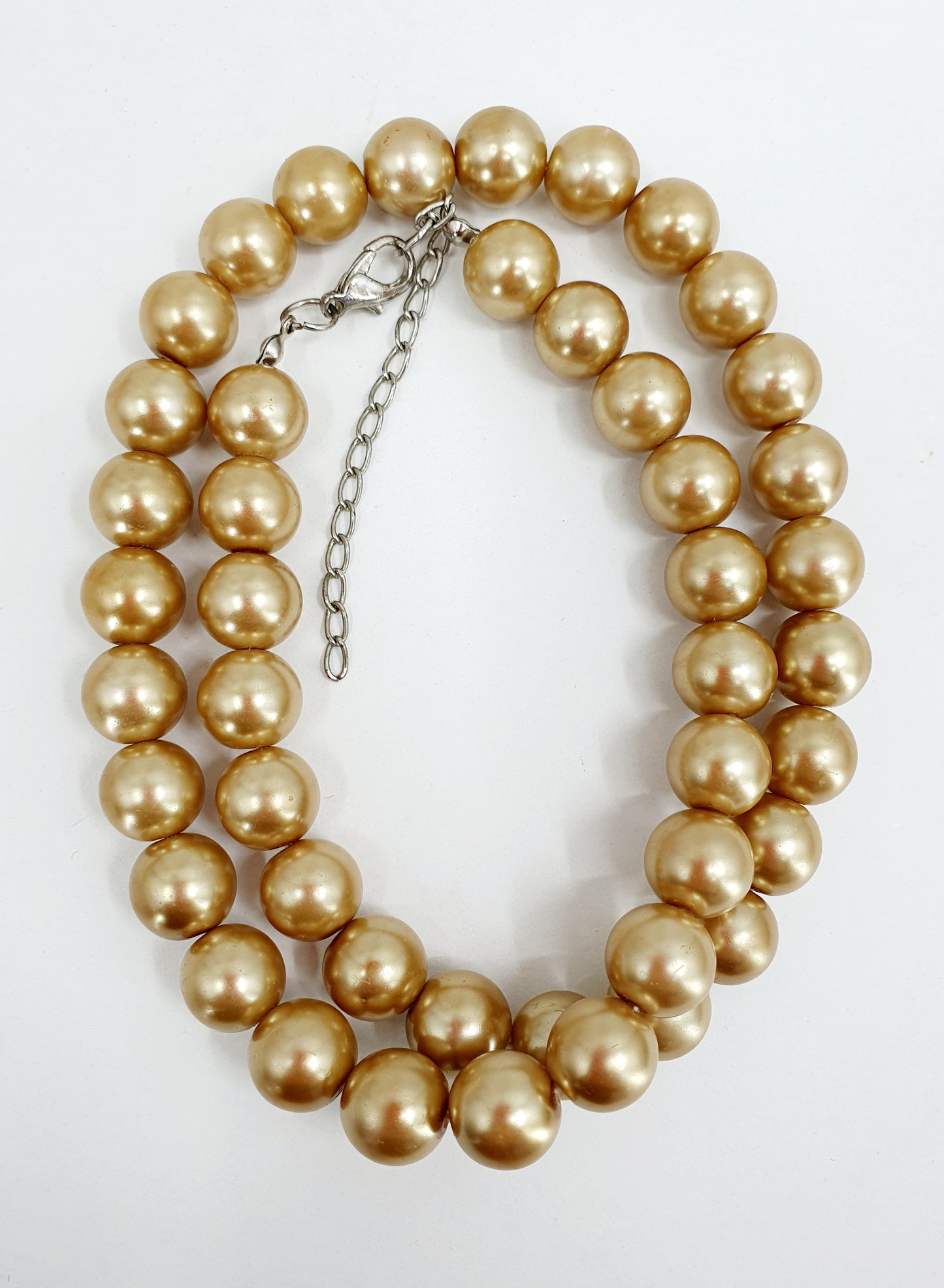 Matte gold-colored pearl necklace, length 50cm