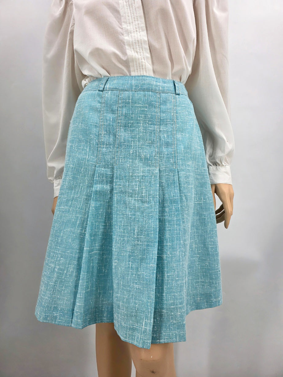 Design-Tuote Oy, light turquoise pleated skirt from the 70s, waist 64cm, size 34