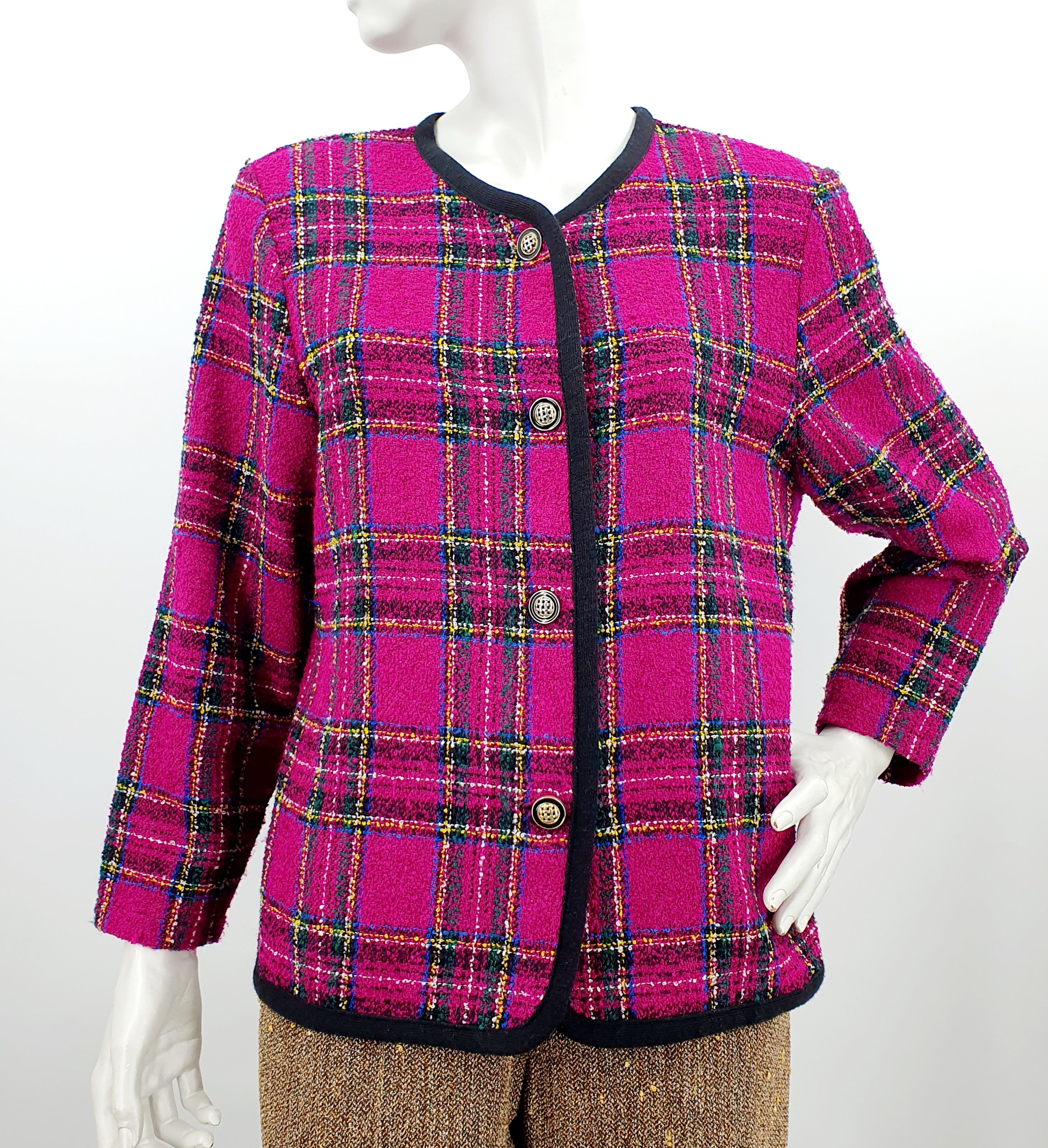 Reetriikka, wool-filled check jacket from the 90s, size 40