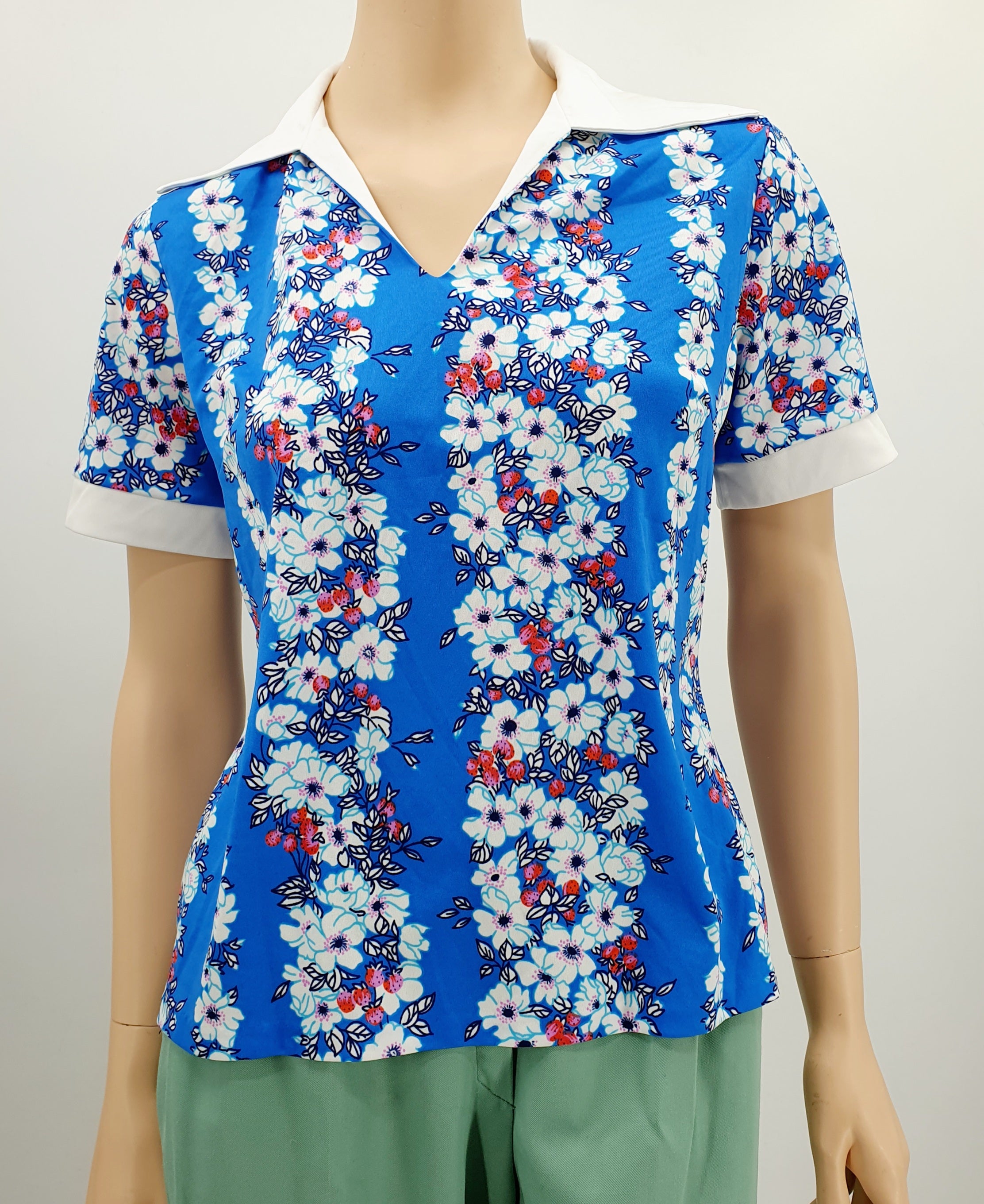 Lyhythihainen naisten retropaita 70-luvulta