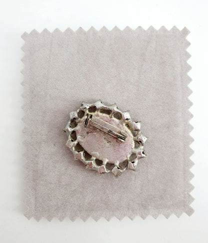 Brooch from the 60s-70s, oval black pearl