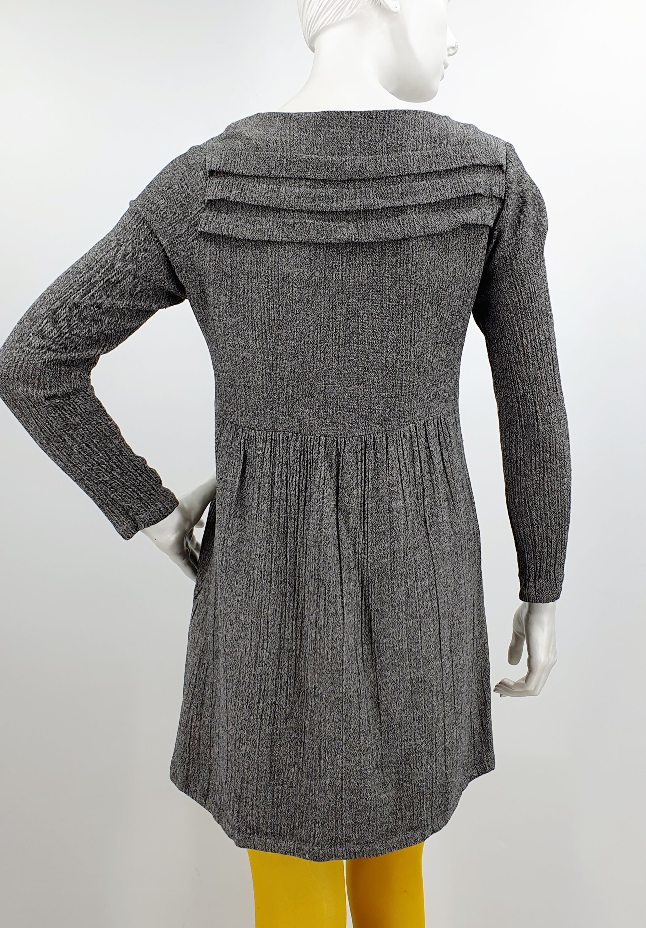 ADA fashion, natural fiber gray tunic from the 90s, size 36