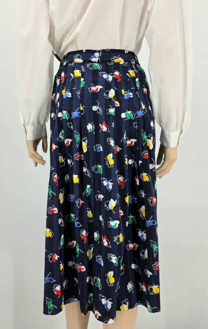 Dark blue pleated skirt from the 80s, waist 80-88cm, size 40/42