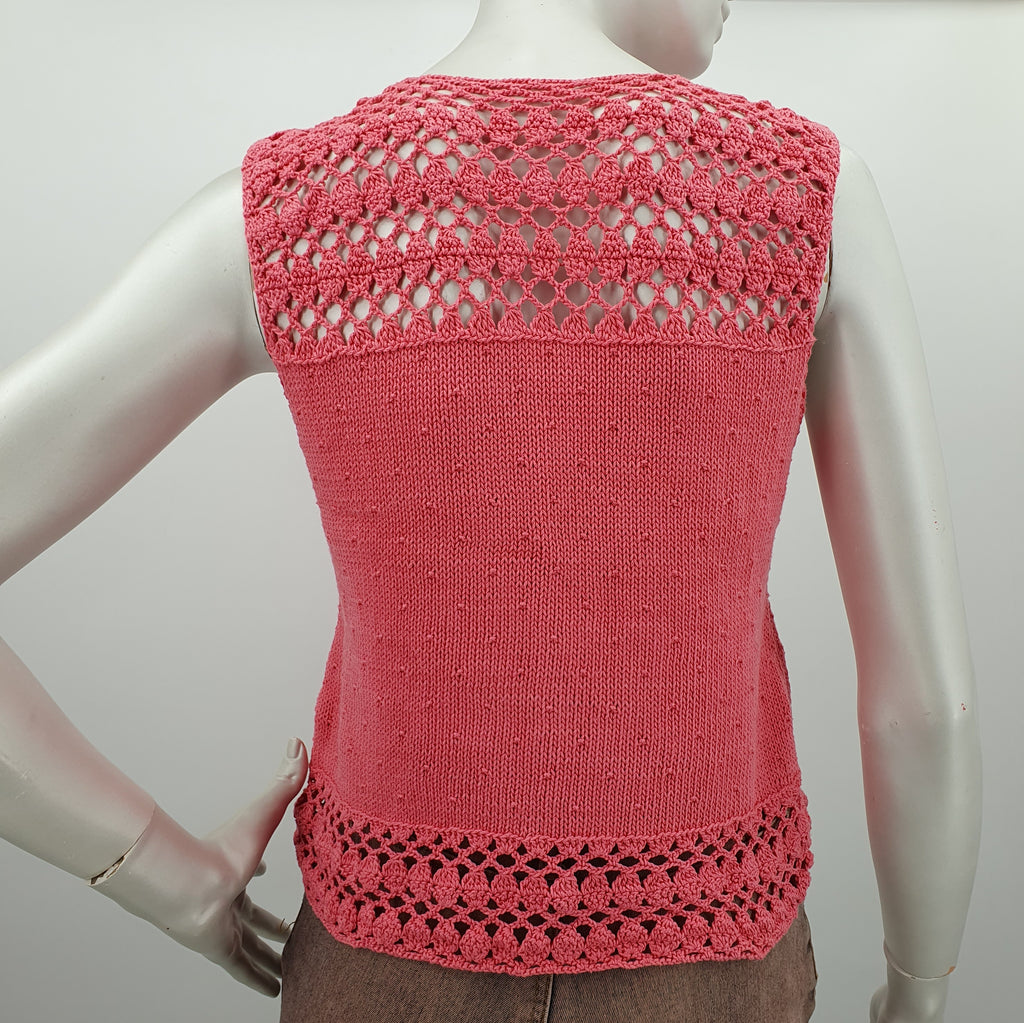 Pink crochet top, size 34-36