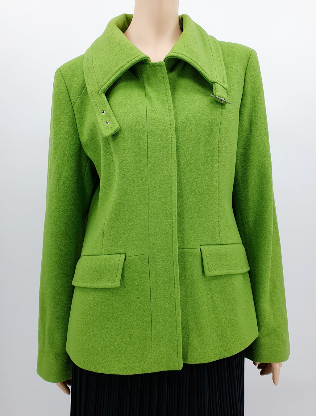 Kirkkaan vihreä villakangastakki 90-2000-luvulta 