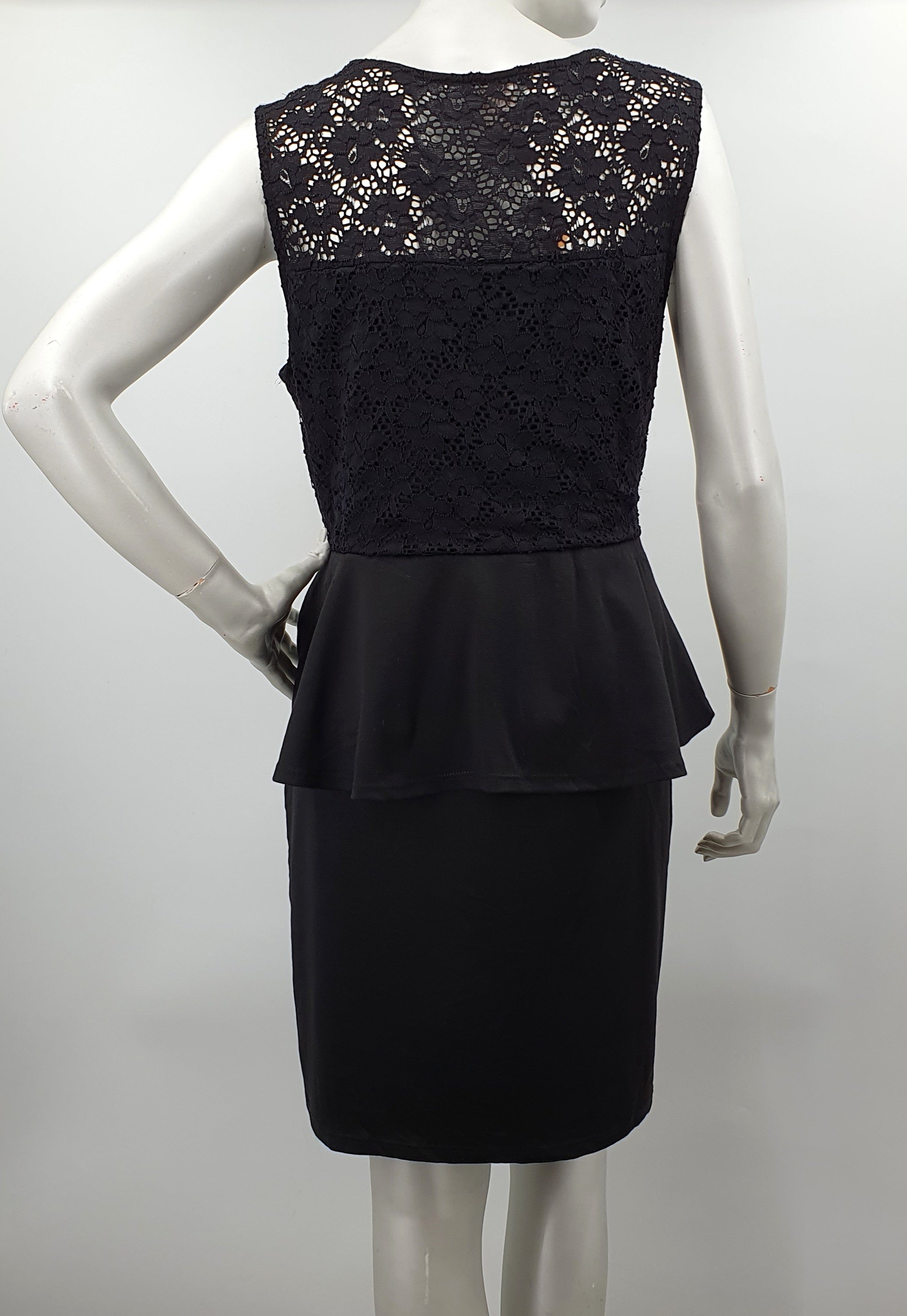 Deb, black party dress from the 90s, size 40-42