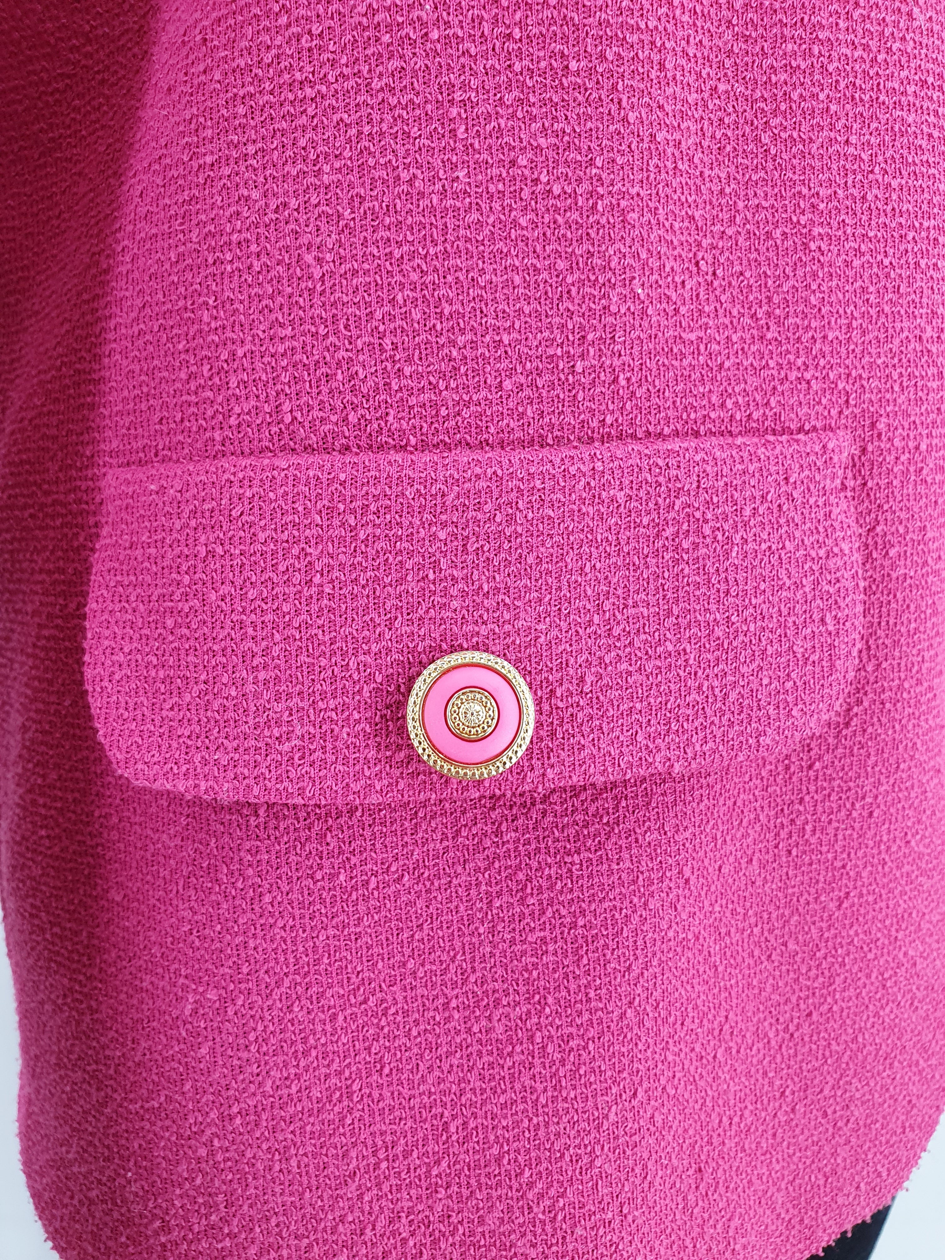 Pink Chanel style jacket from the 80s-90s, size 38-40