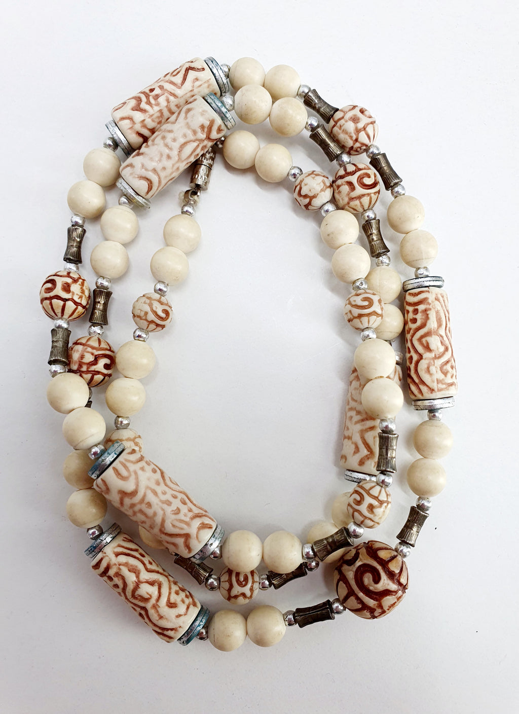 Light boho-style necklace from the 90s, length 75cm