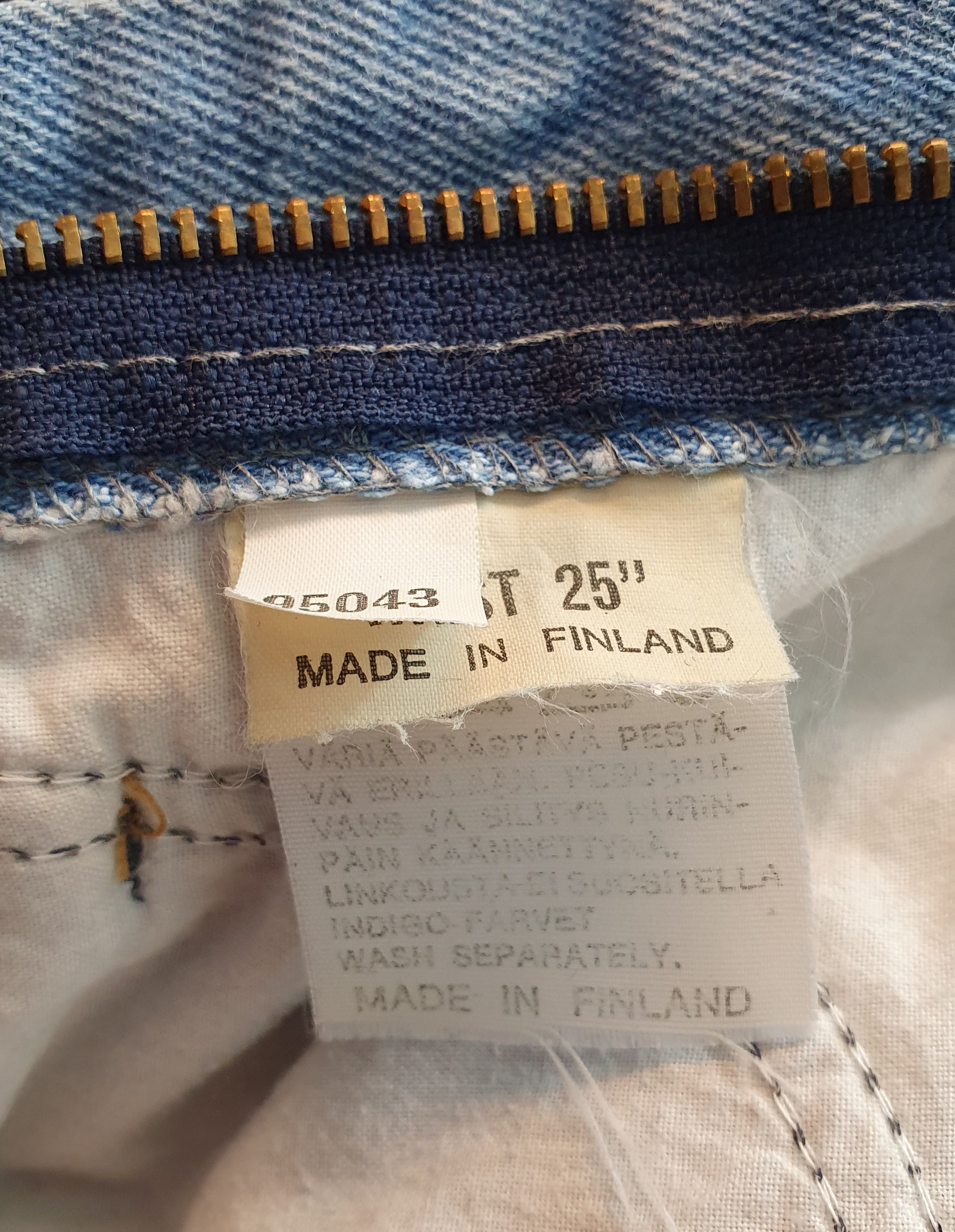 Very Nice, barrel-fit vintagefarkut 90-luvulta, vyötärö 72cm, koko 36