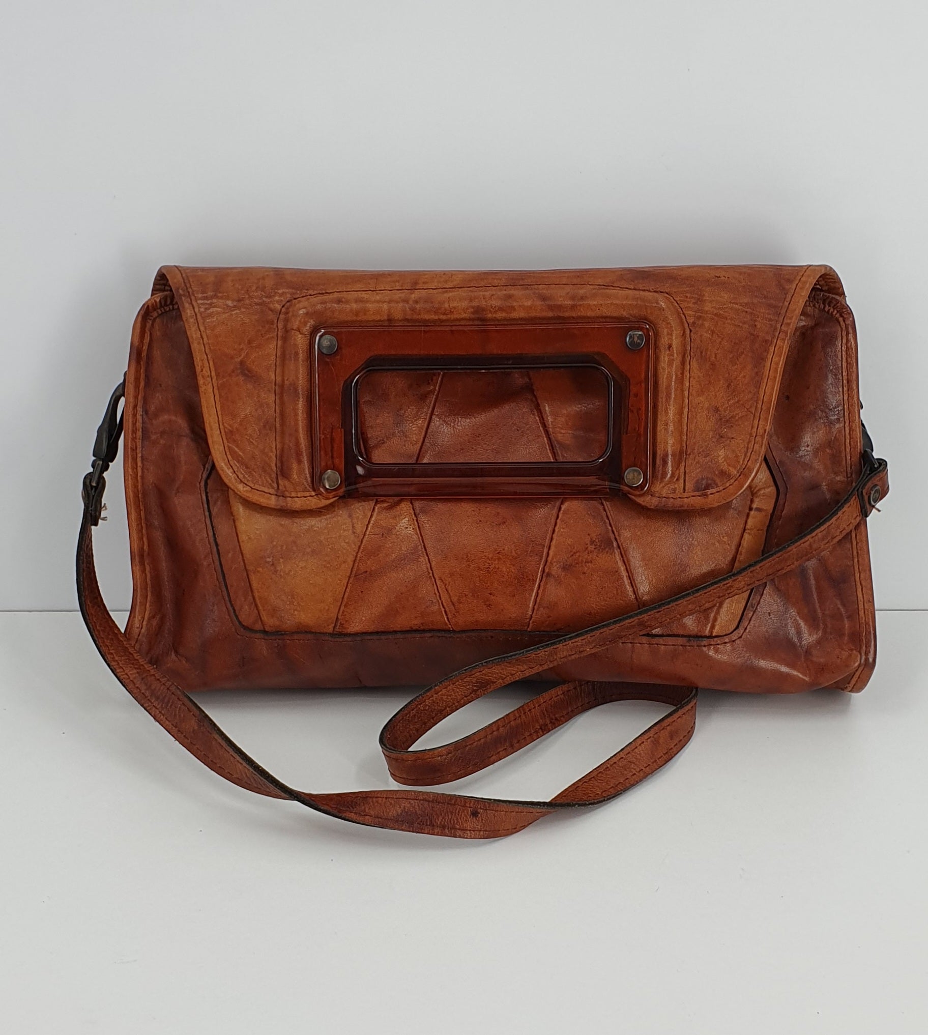 Finnbags, a Finnish leather bag from the 70s